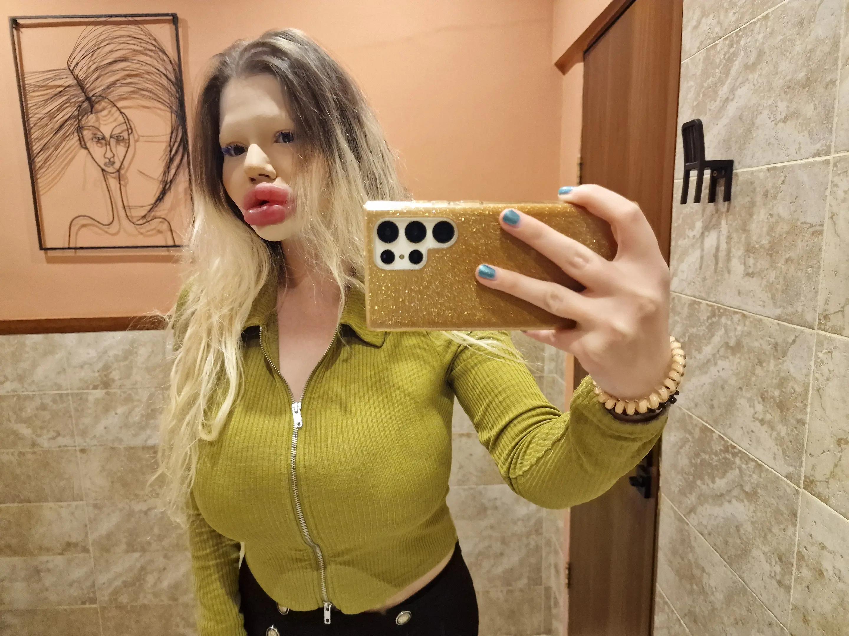 @ANDREA BGBARBIE