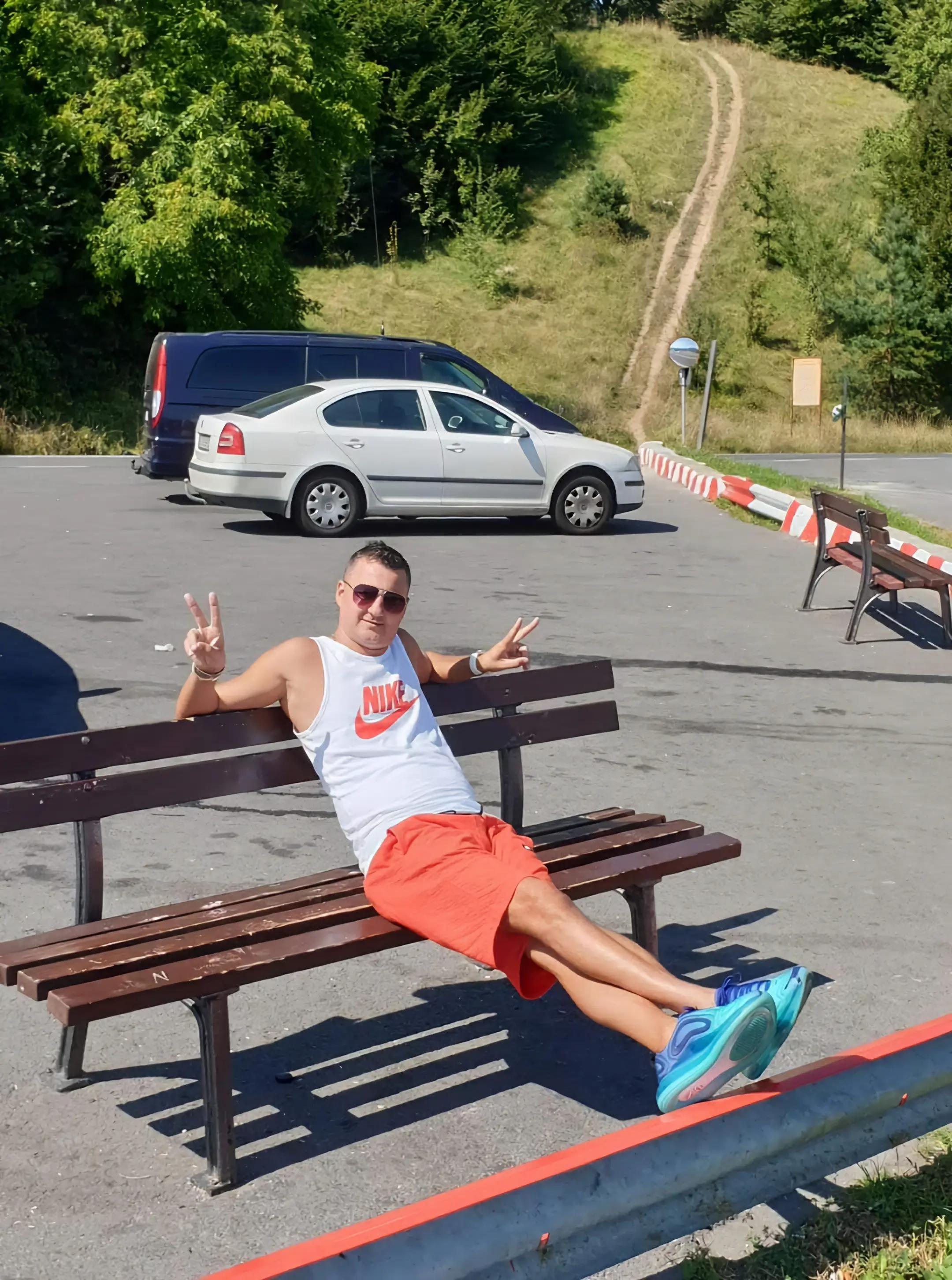 @Gurău Ginel