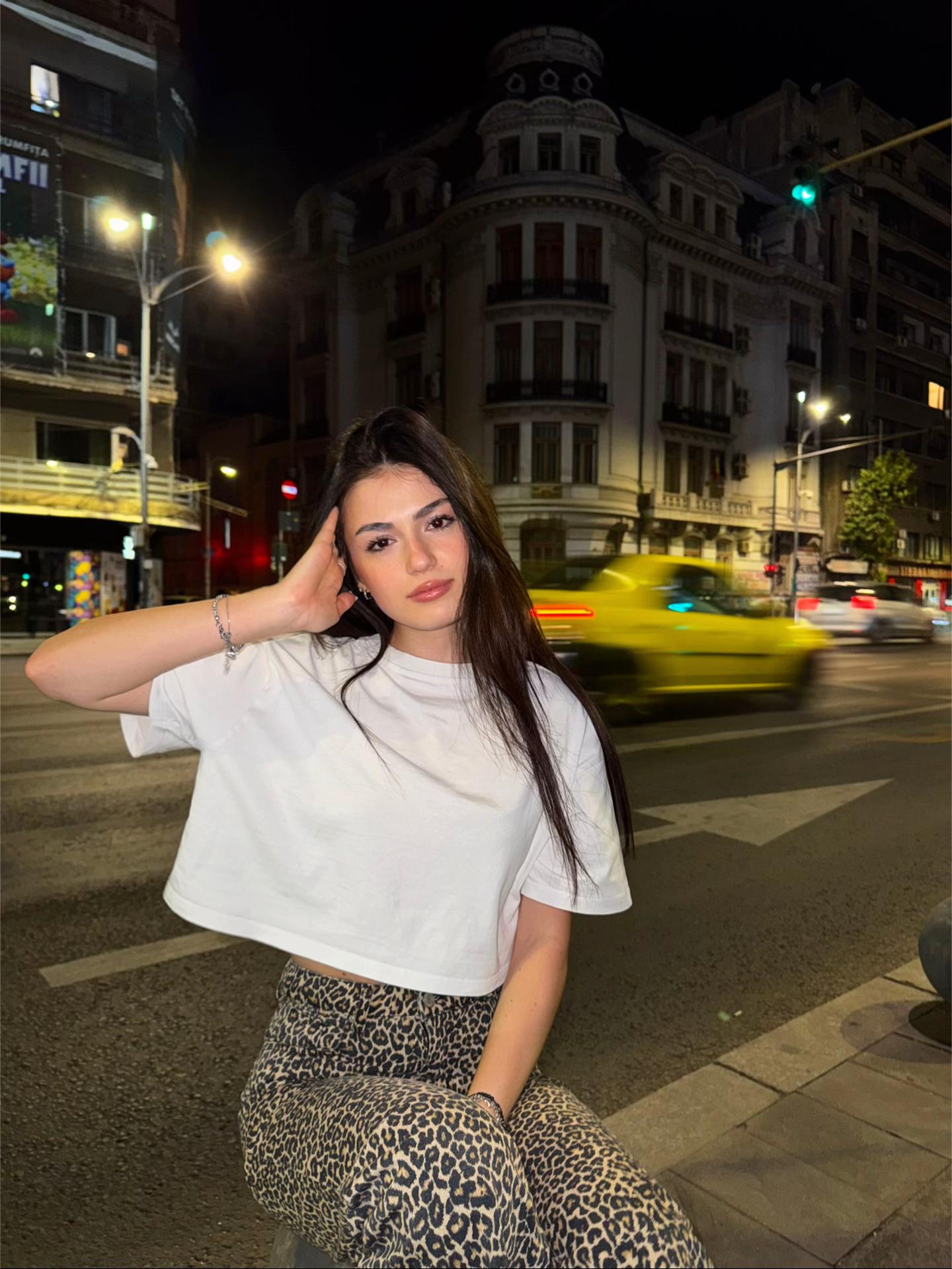 @nicoletaavaleriaa
