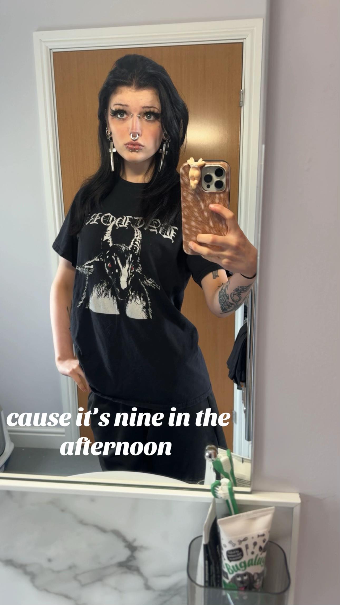 @meg⚔️