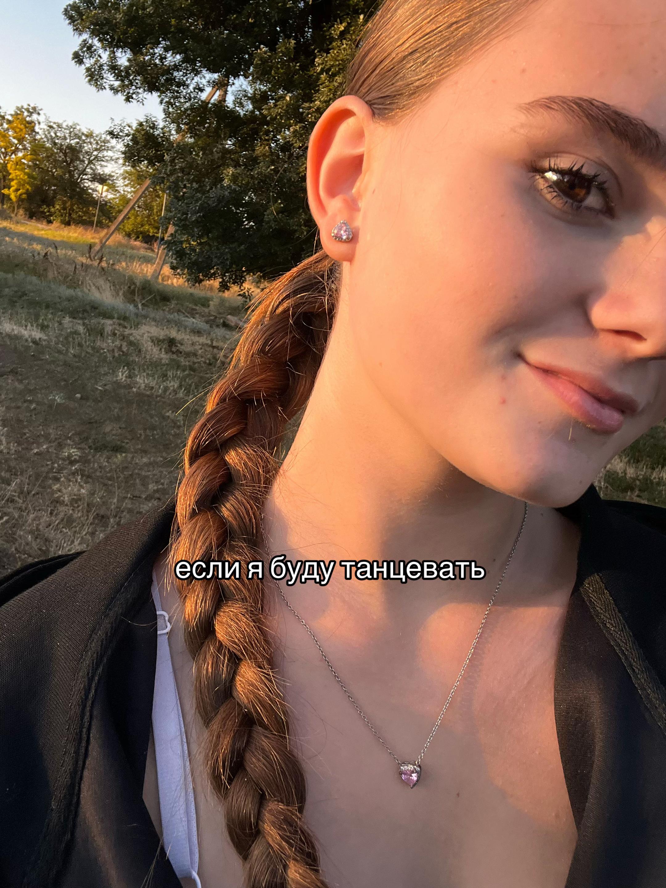 @𝑹.