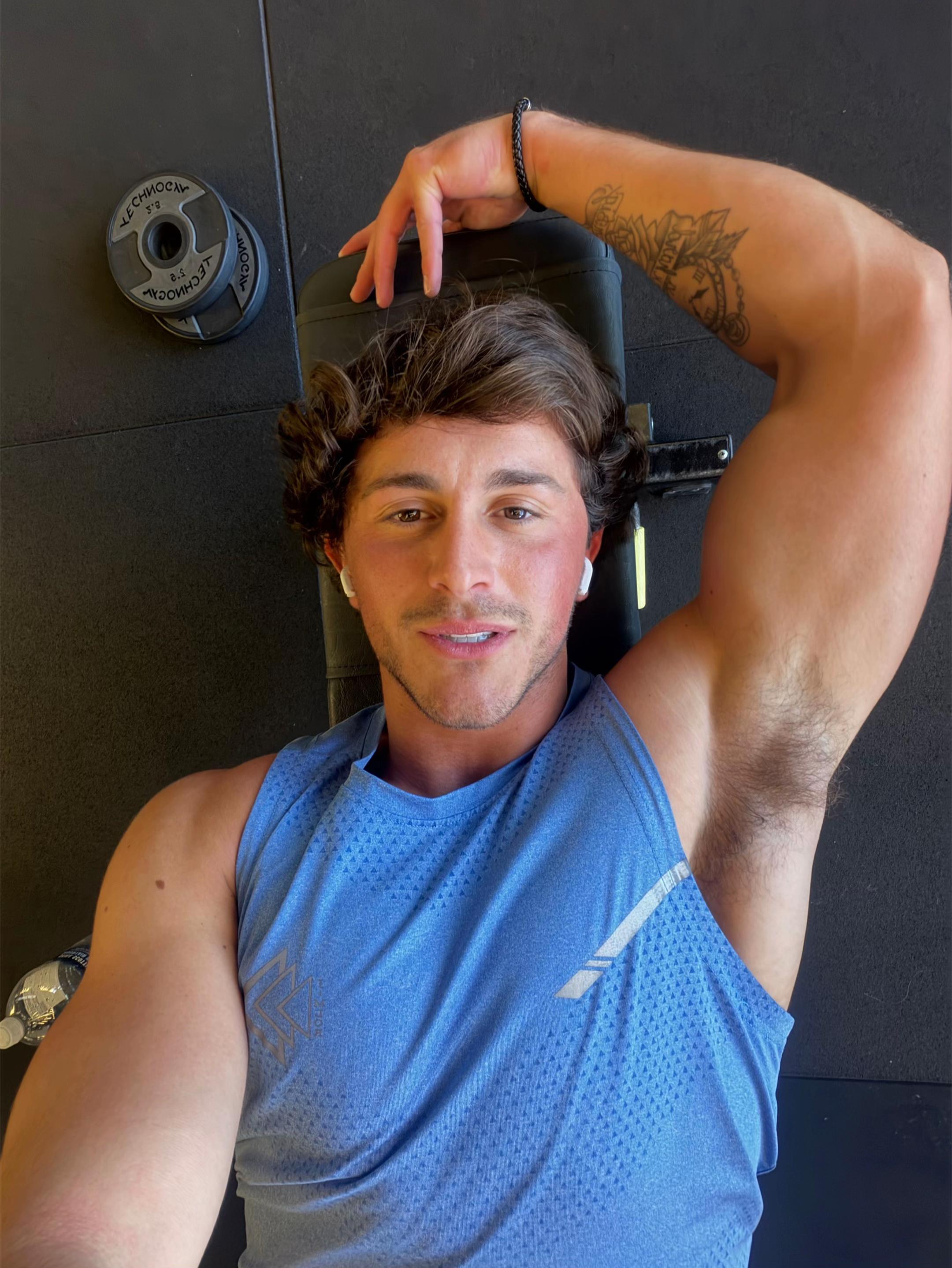 @JakeePowell
