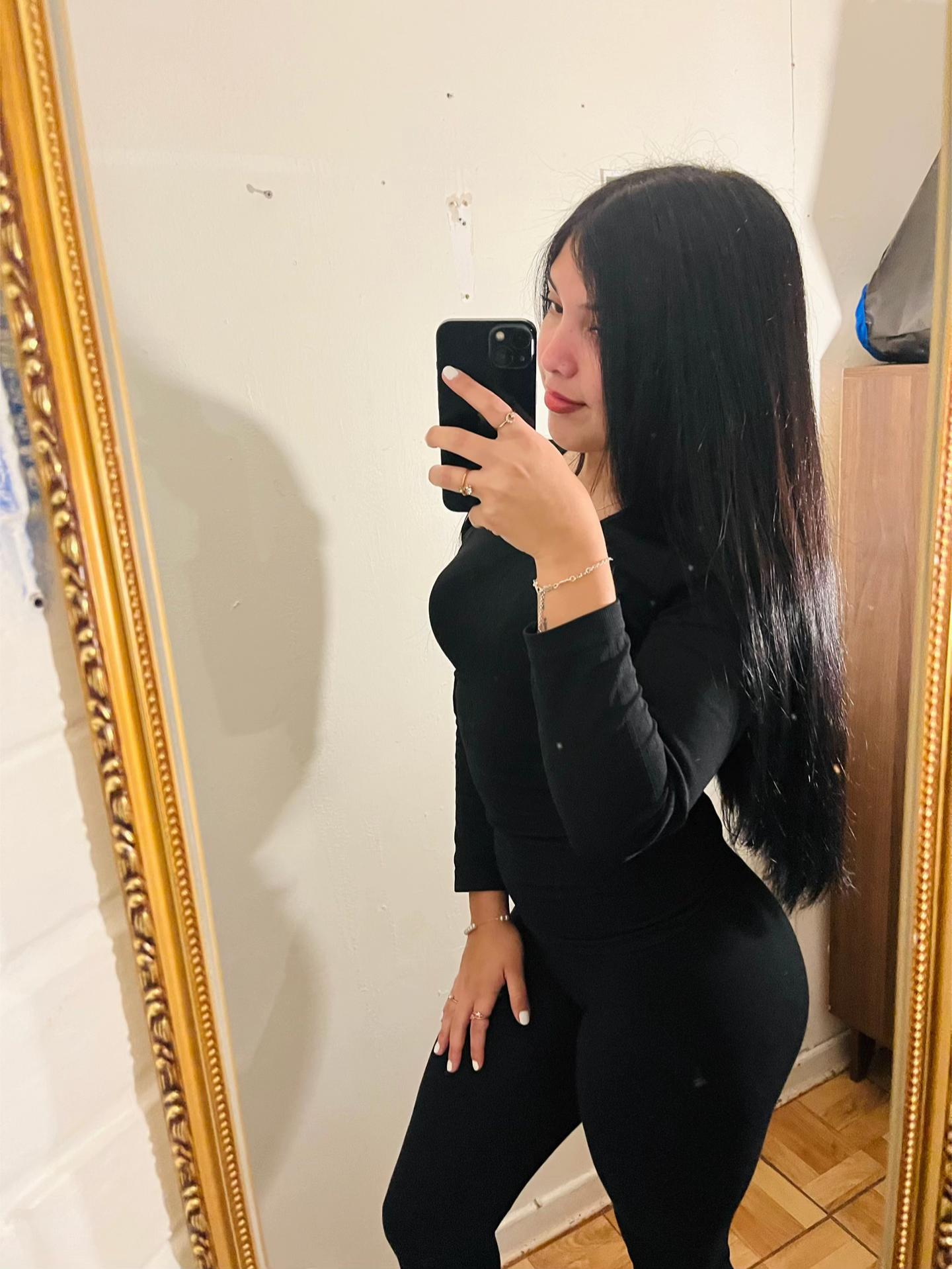 @Emii