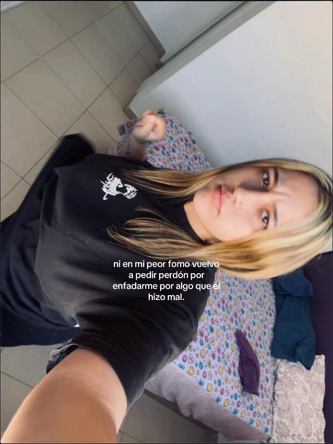 @analorenxooo2_