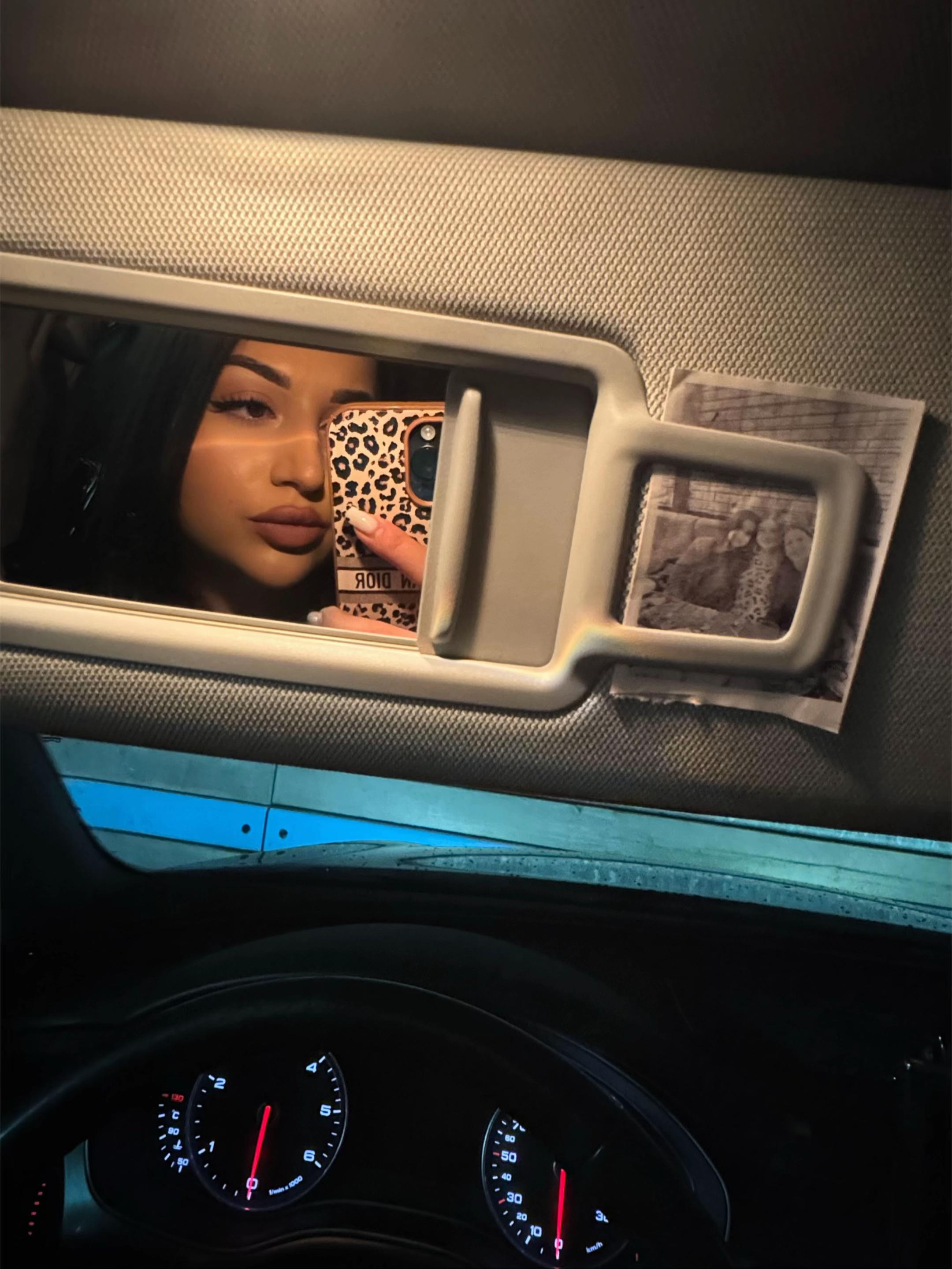 @𝓢𝓪𝓱𝓪𝓻𝓪🪽
