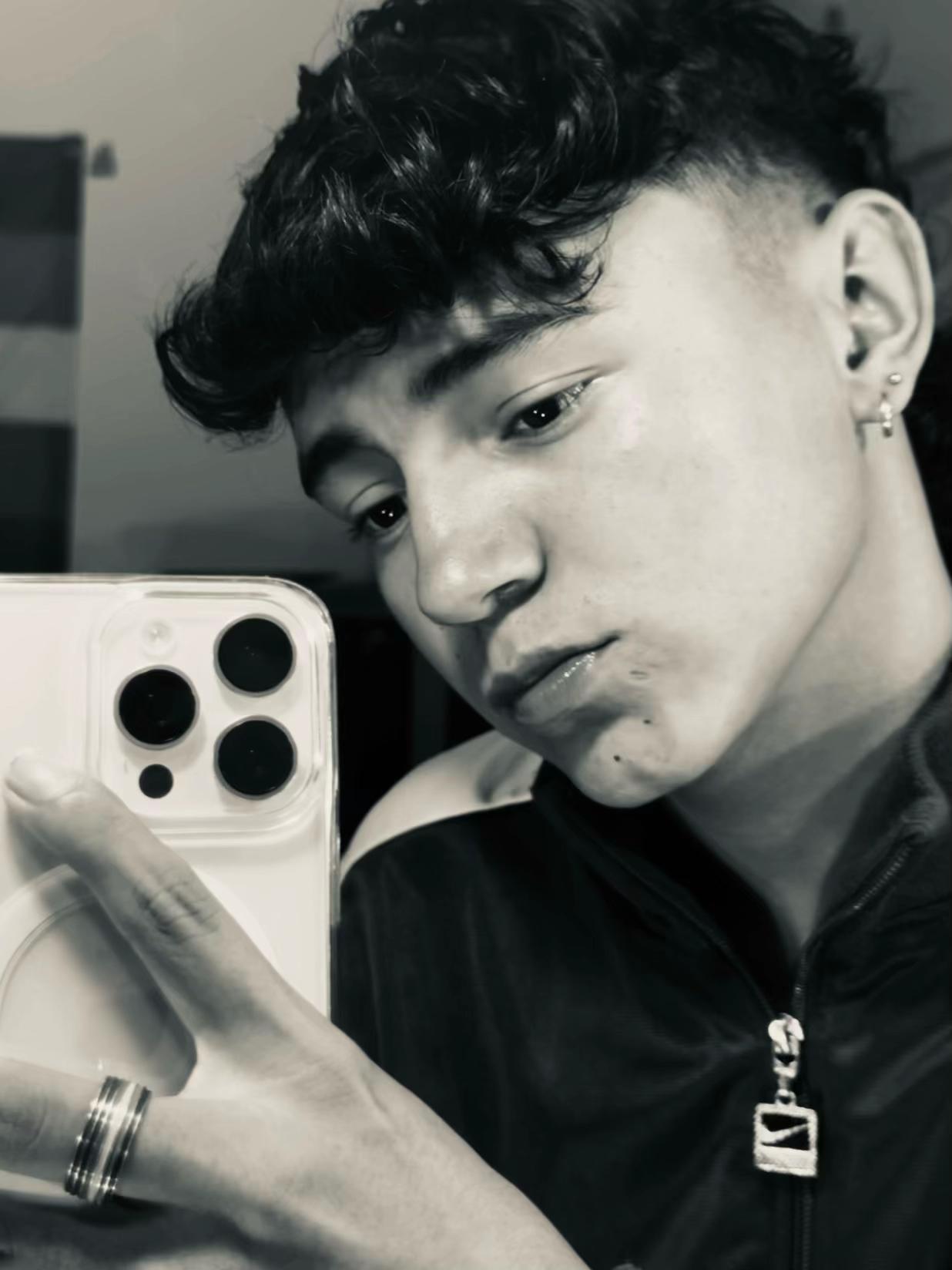 @SÁNCHEZ💎