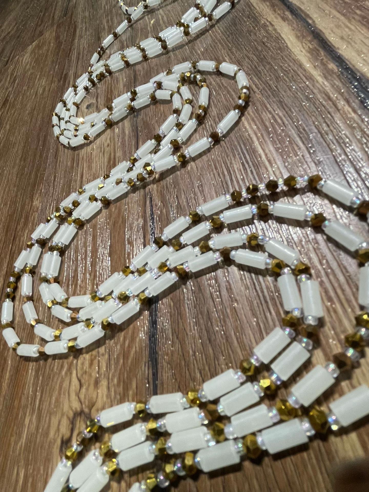 @Bead vendor in ikotun,Lagos