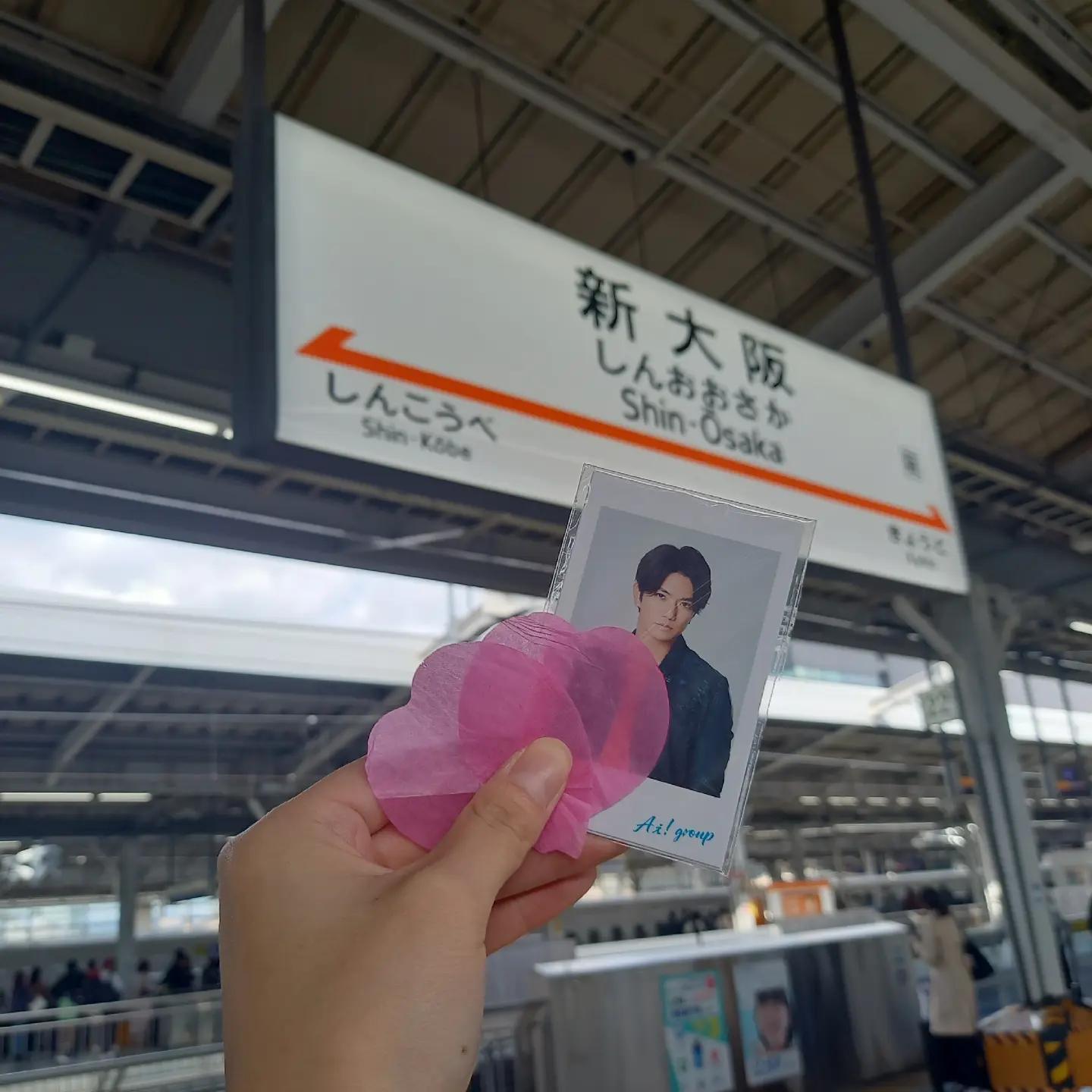 @ゆ