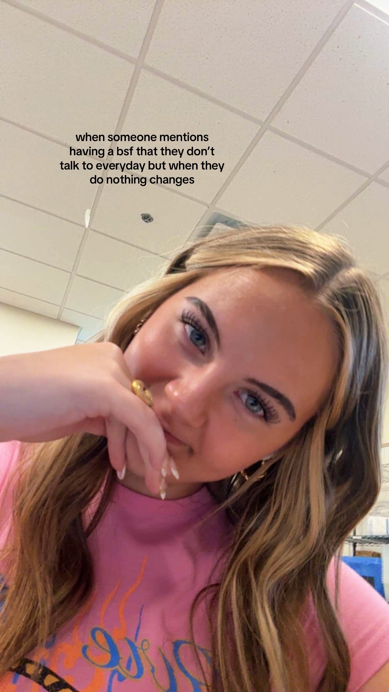@️