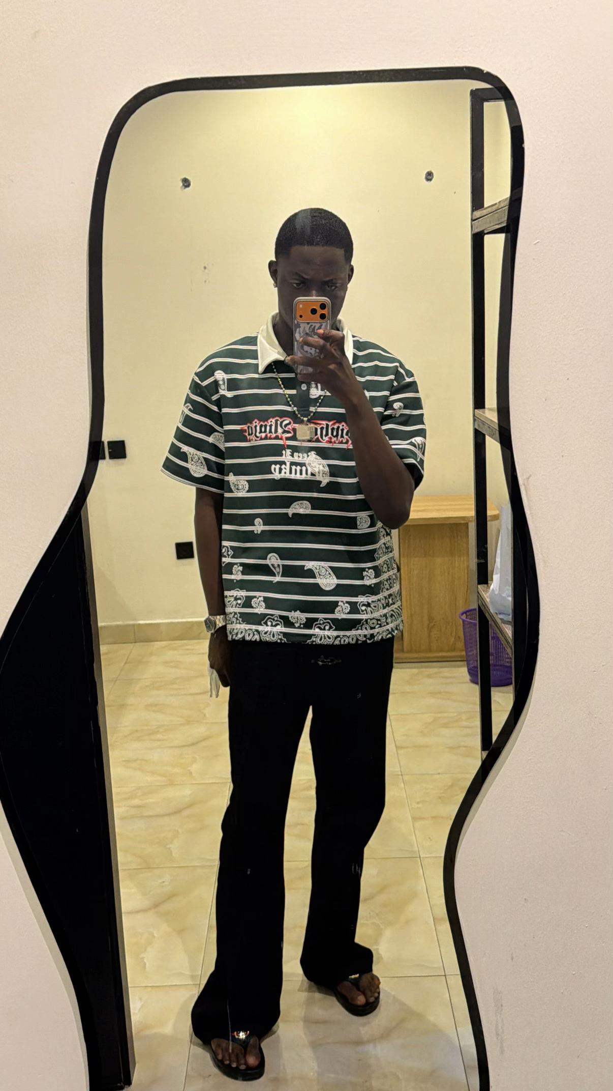 @🤬✞Gentle_Kelvin✞🤬