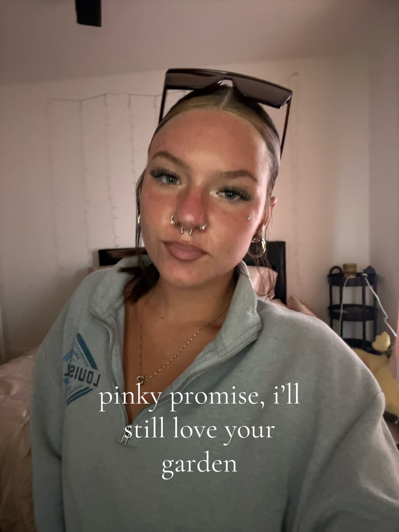@moluvv4