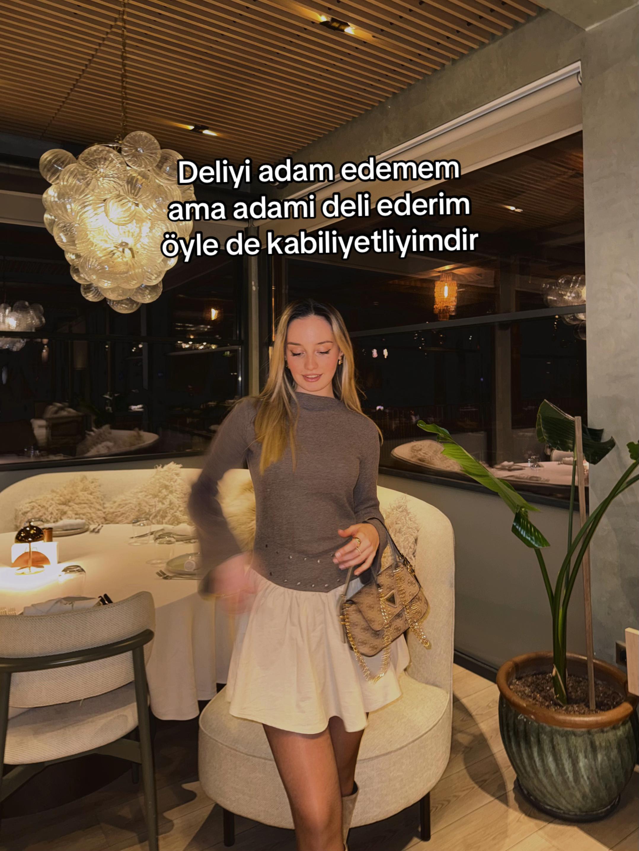 @Cey✨