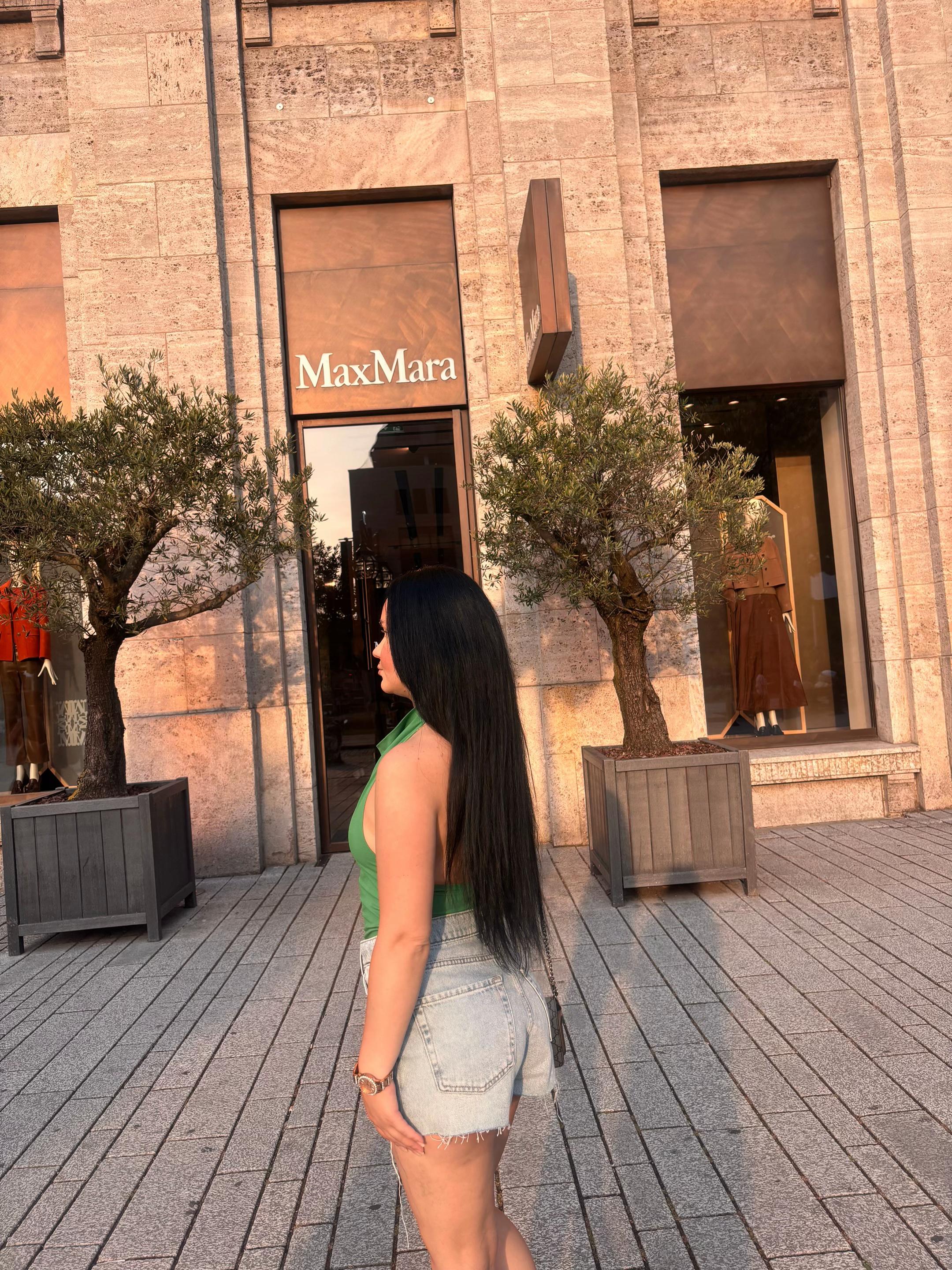 @vl0re23