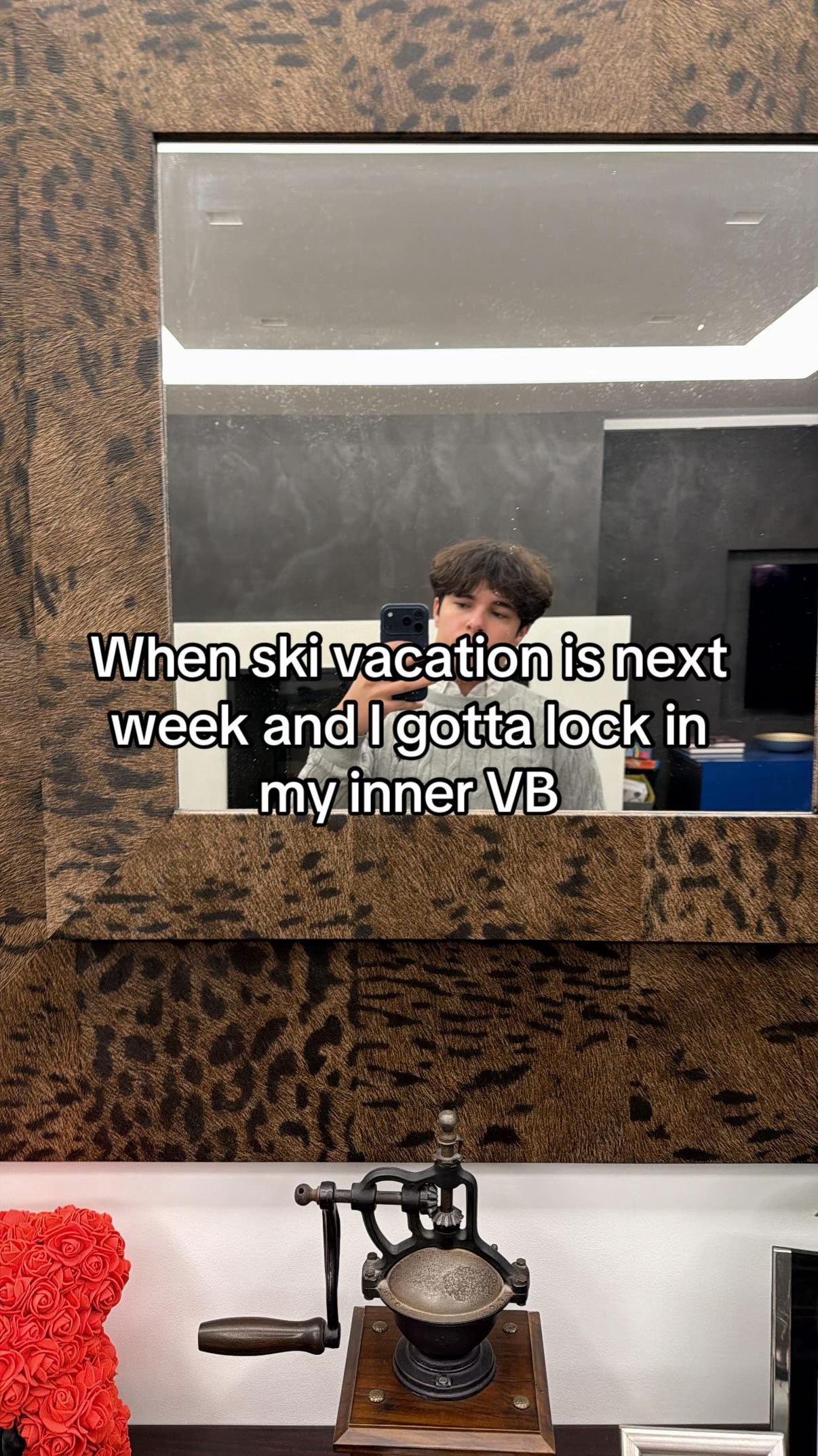 @-M