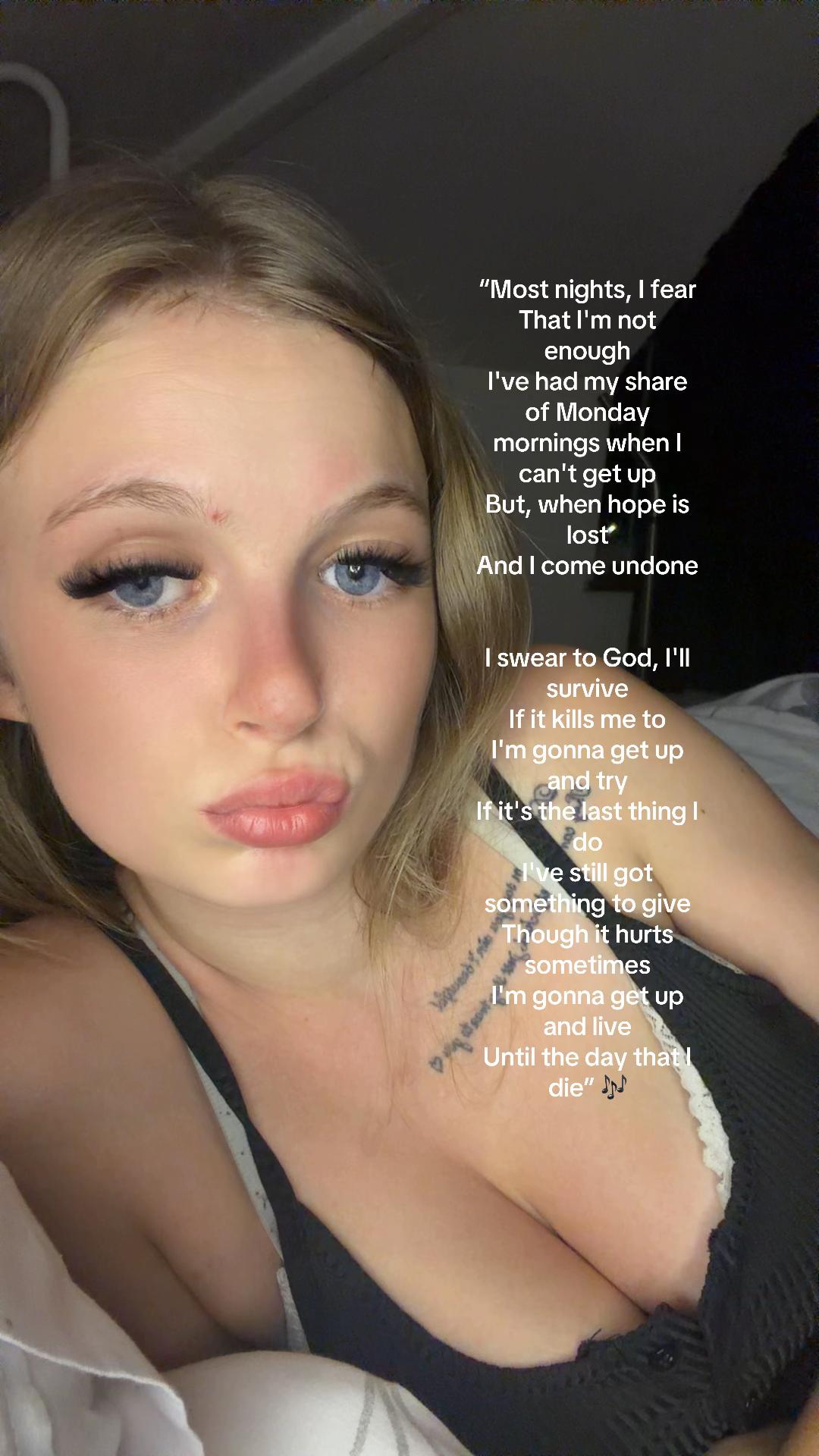 @tinytaraxo