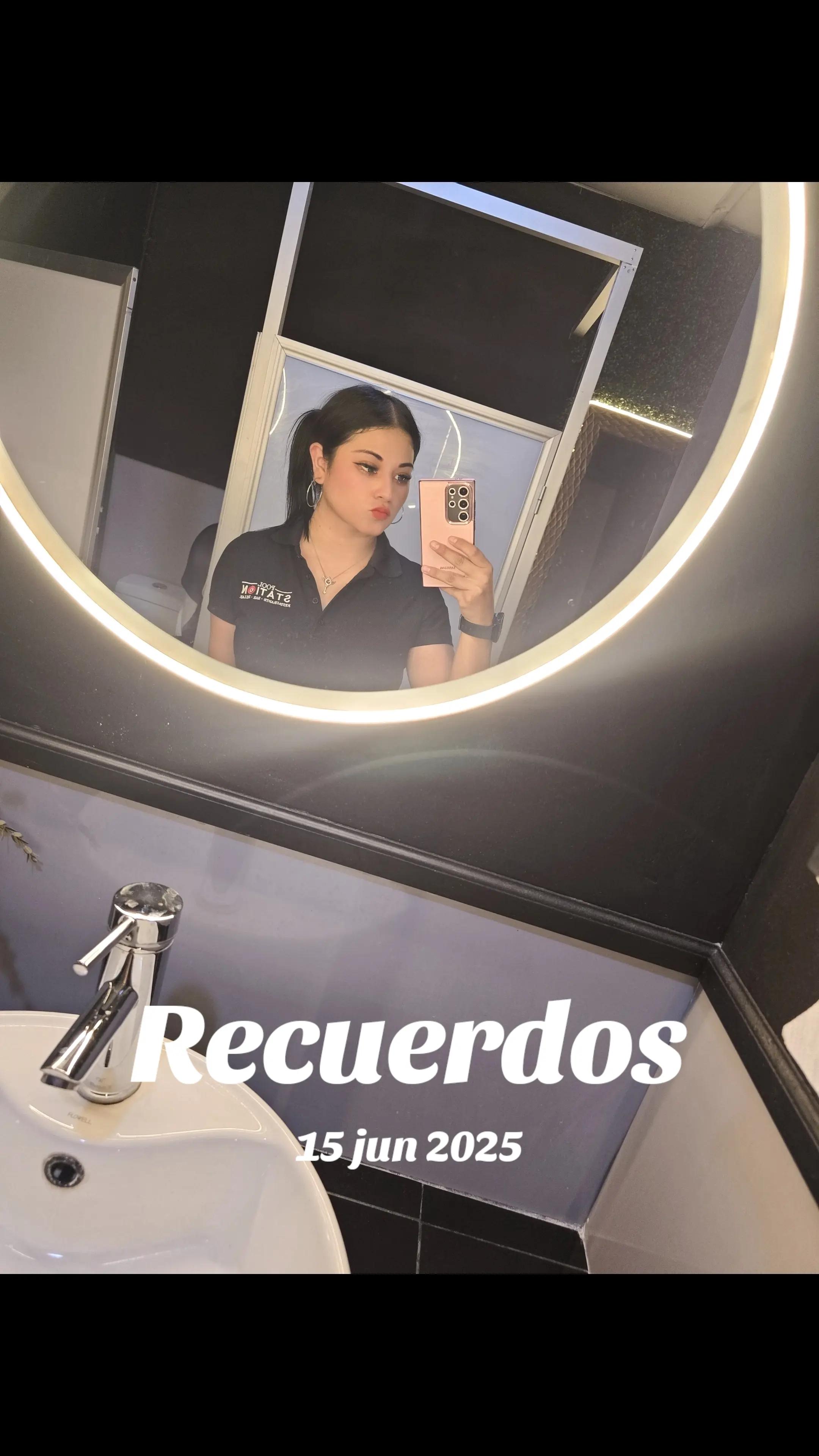 @IzaryPiwita