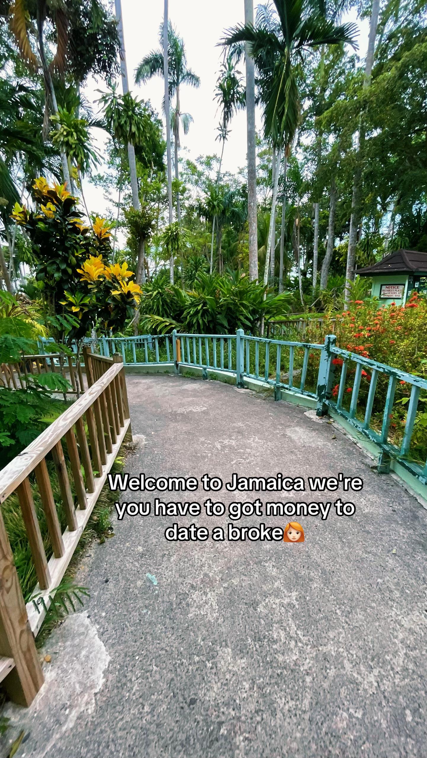 @GANDY QUOTES.