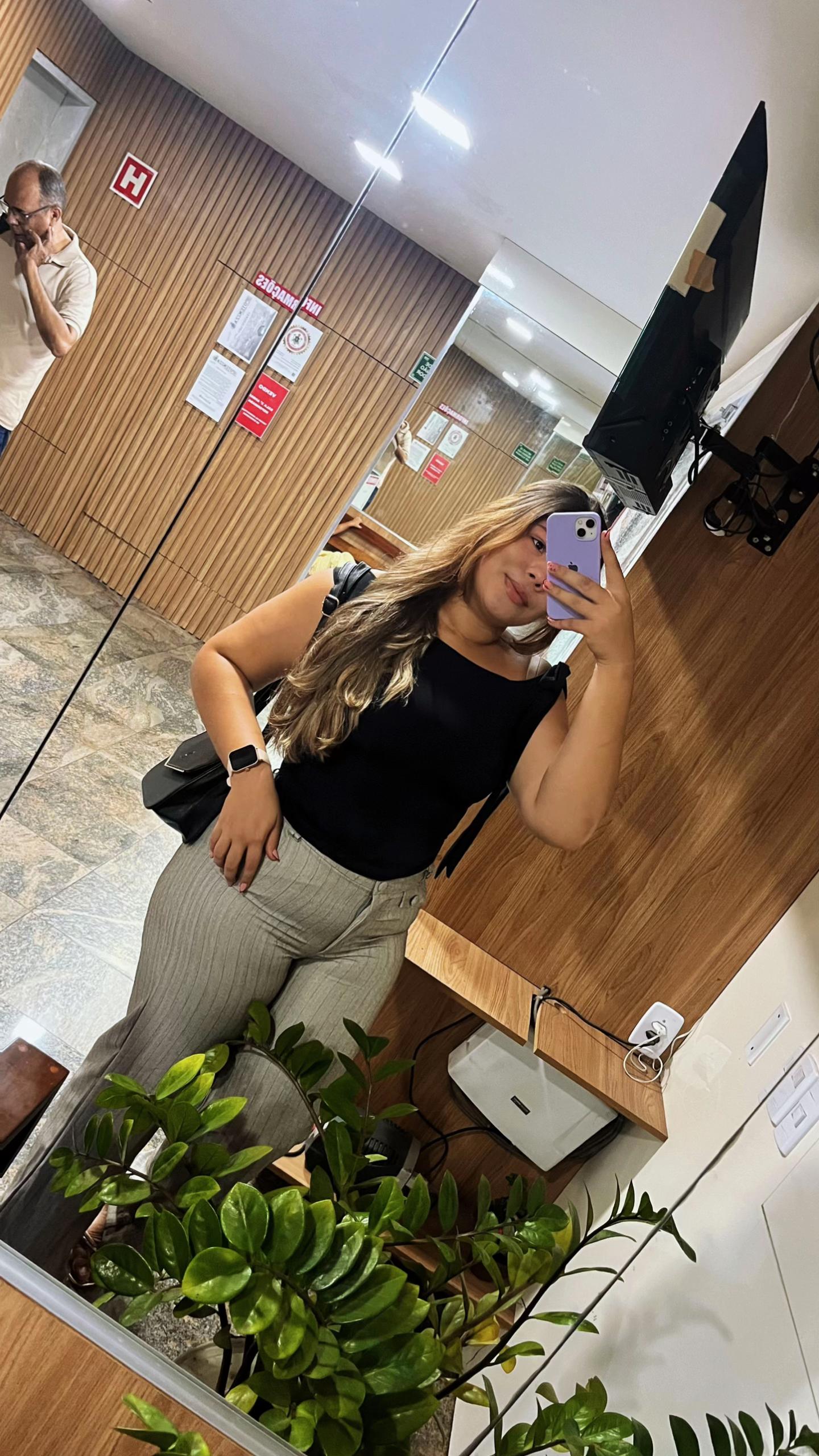 @vitoriarayana_