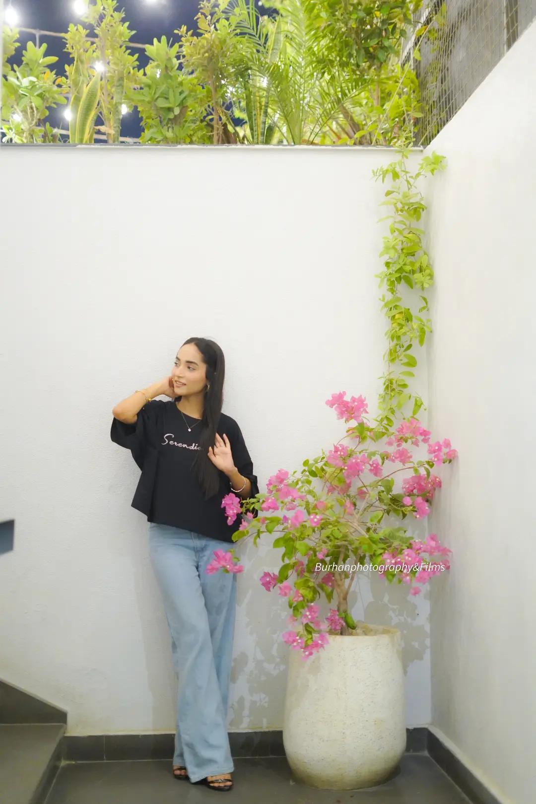 @🌸𝓚𝓱𝓪𝓷𝔃𝓪𝓭𝓲🌸