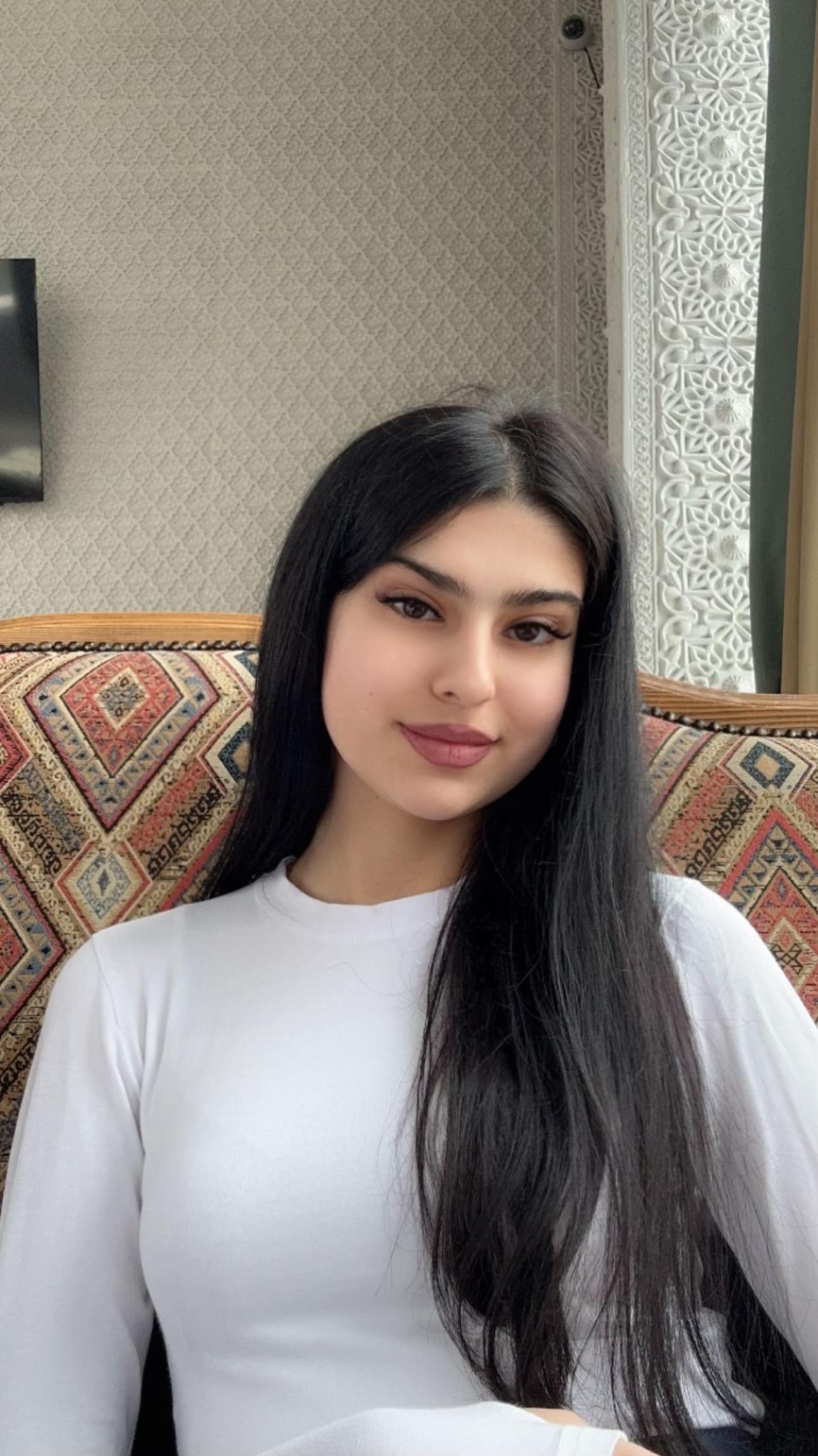 @Khadichajont