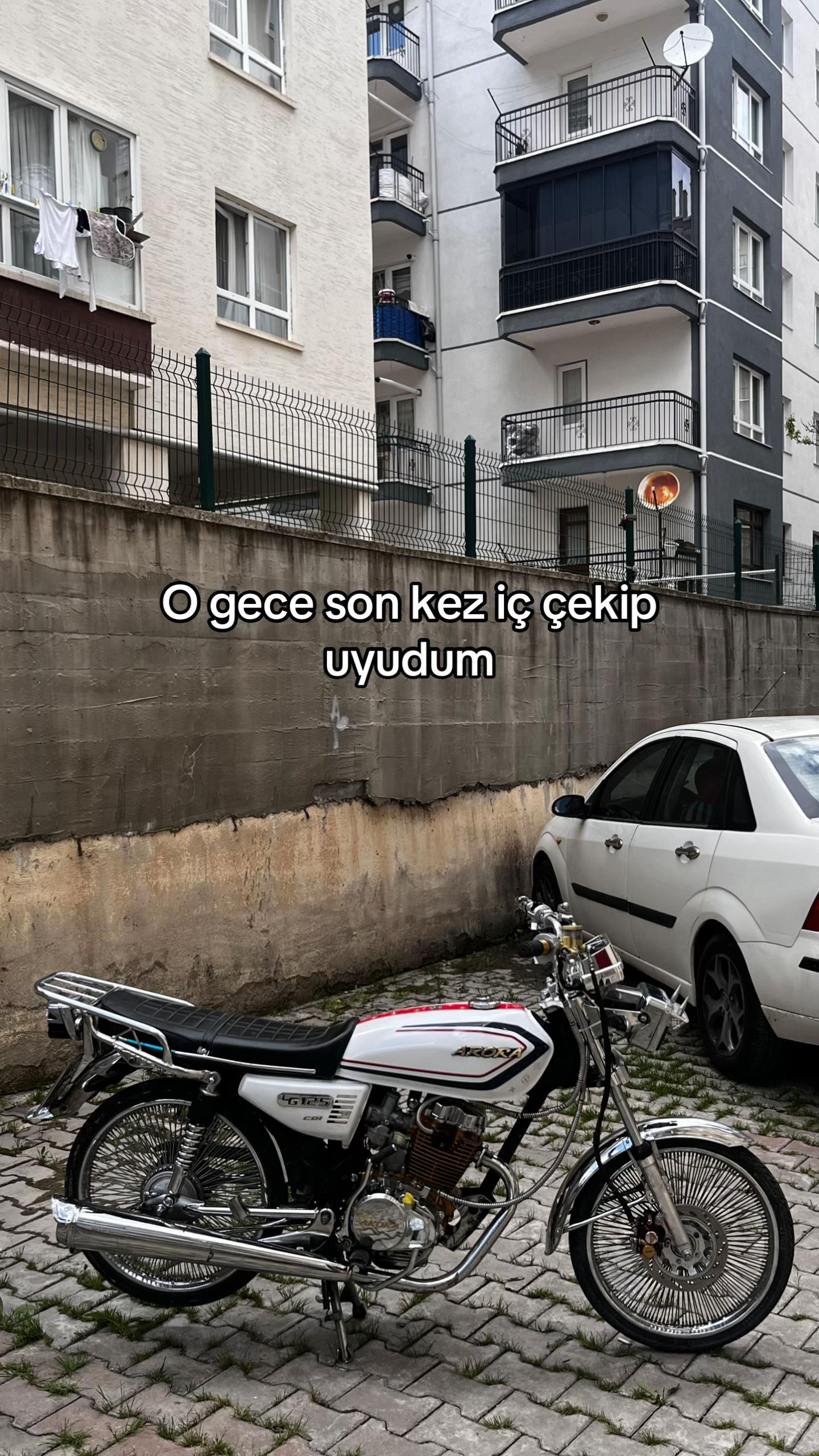 @𝐄𝐦𝐫𝐞