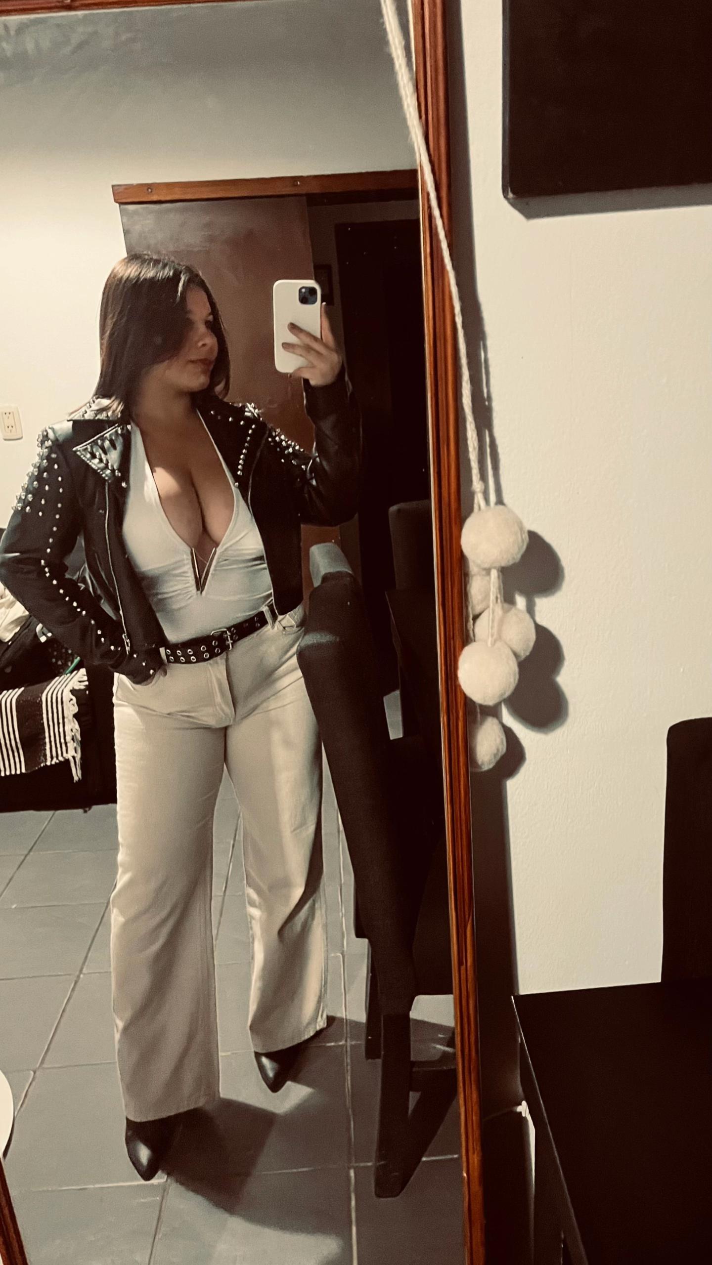@Sstefii Montenegro