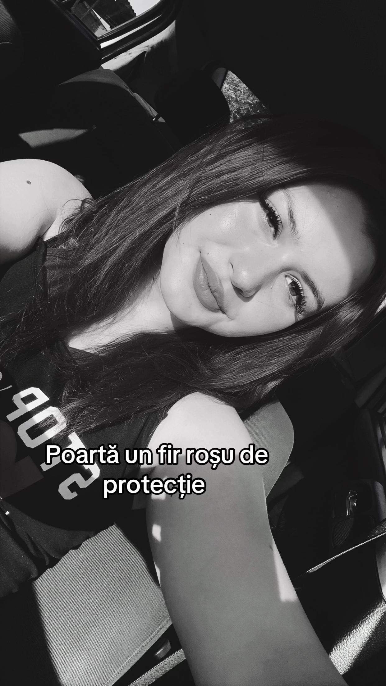 @𝒮.