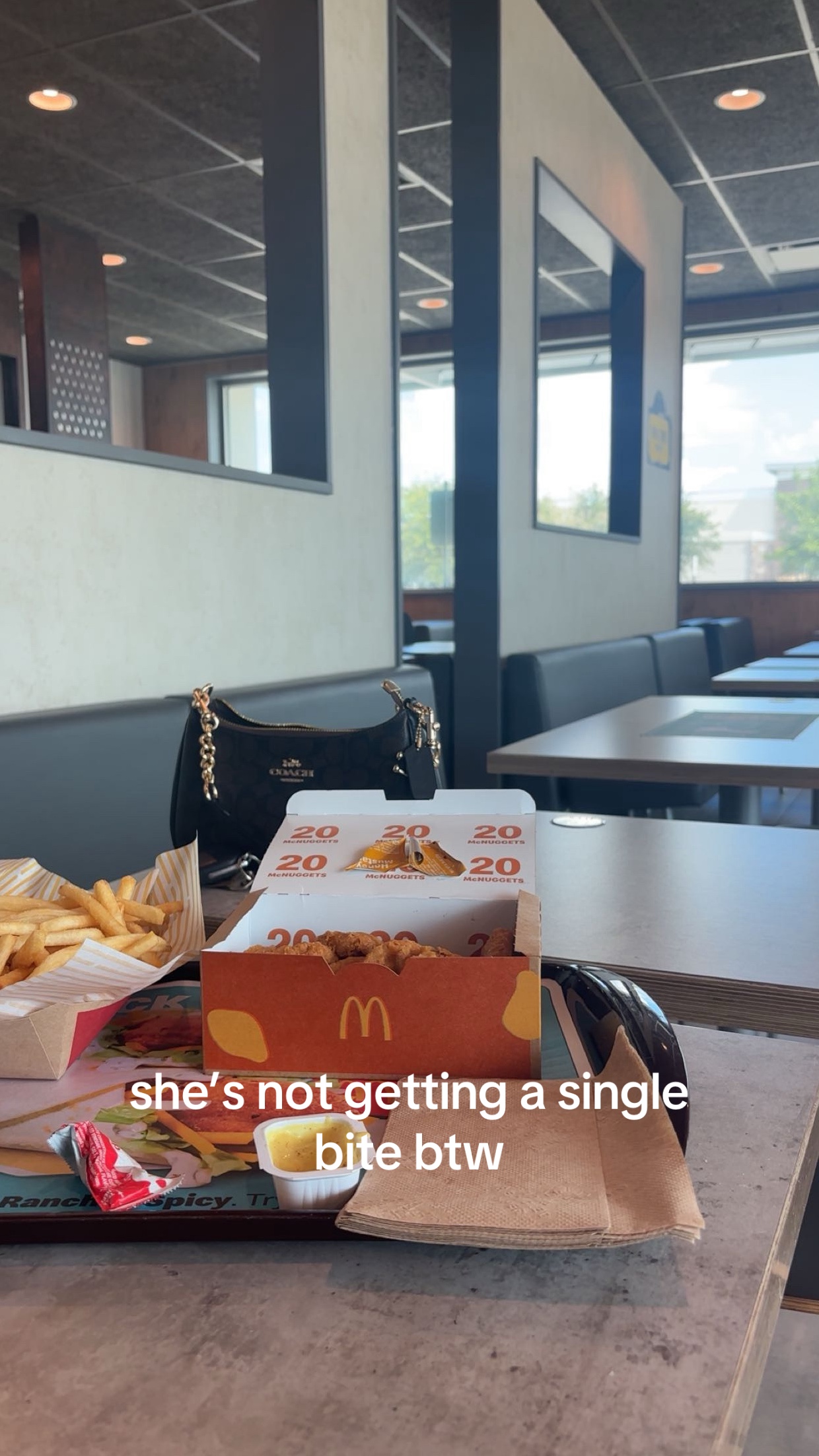 @leah