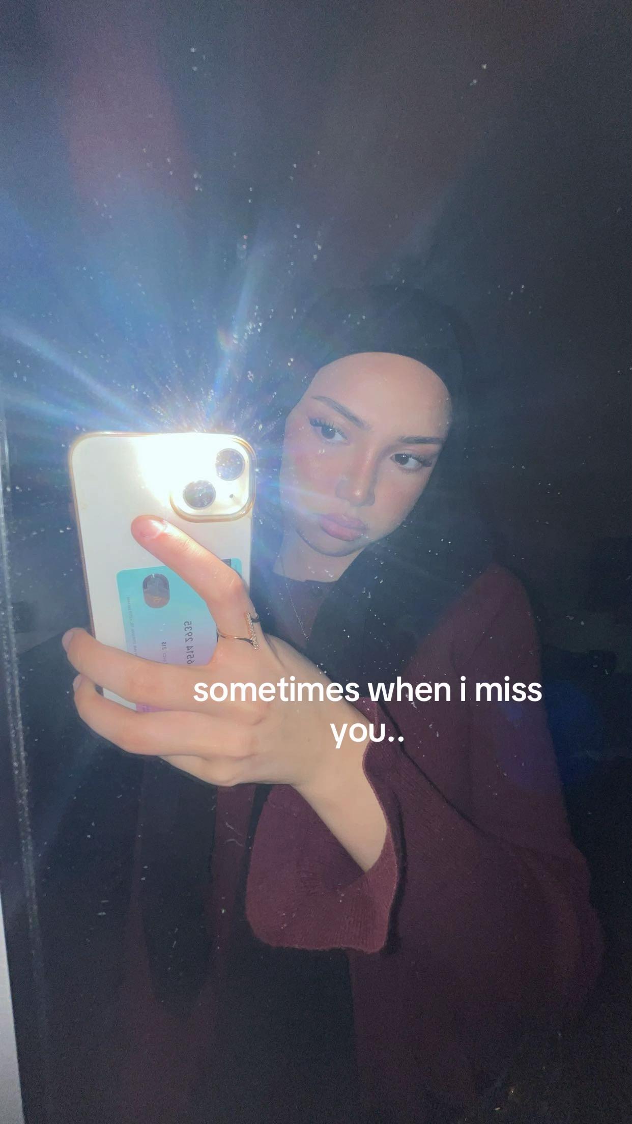 @TAYTAY
