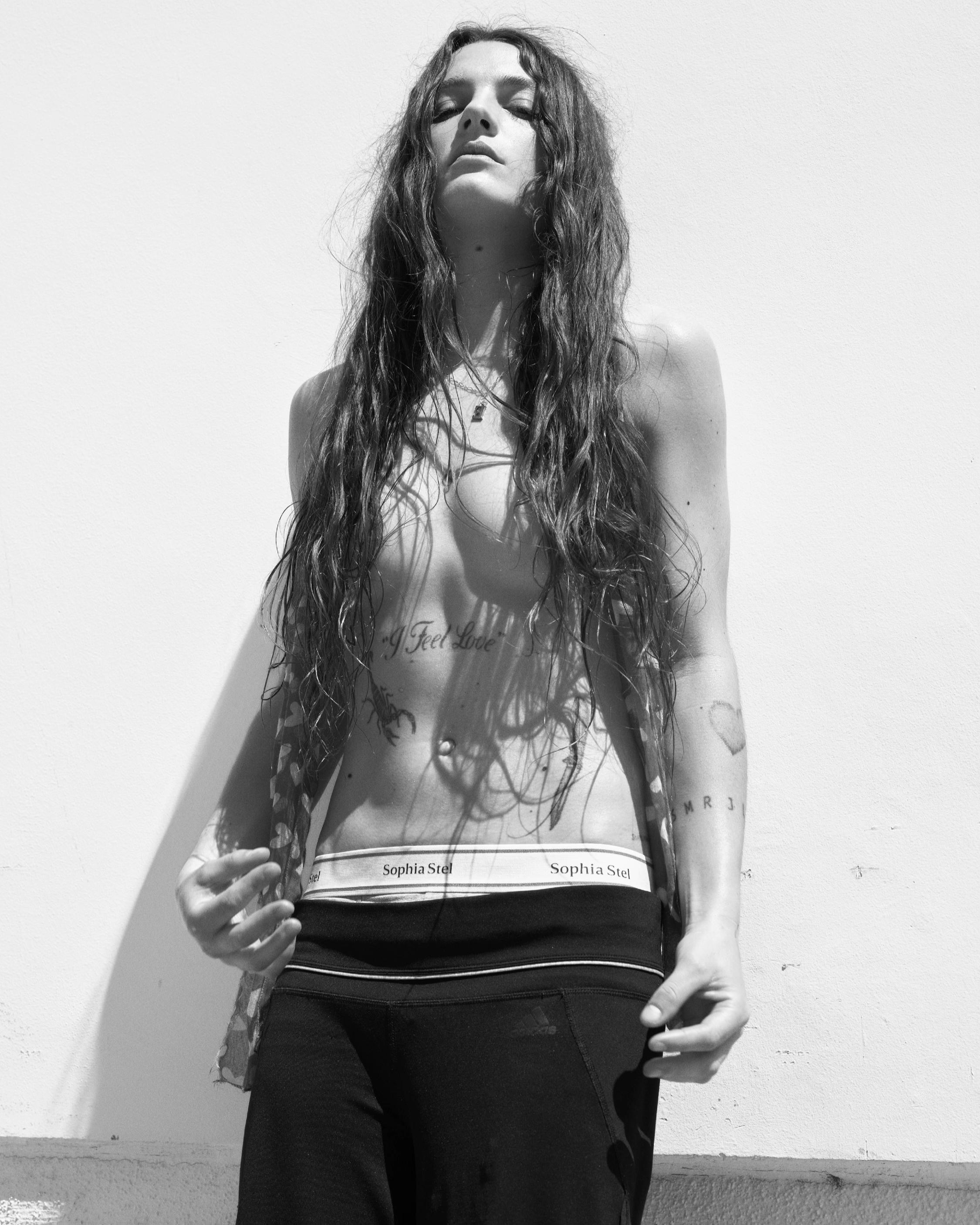 @Wonderland Magazine