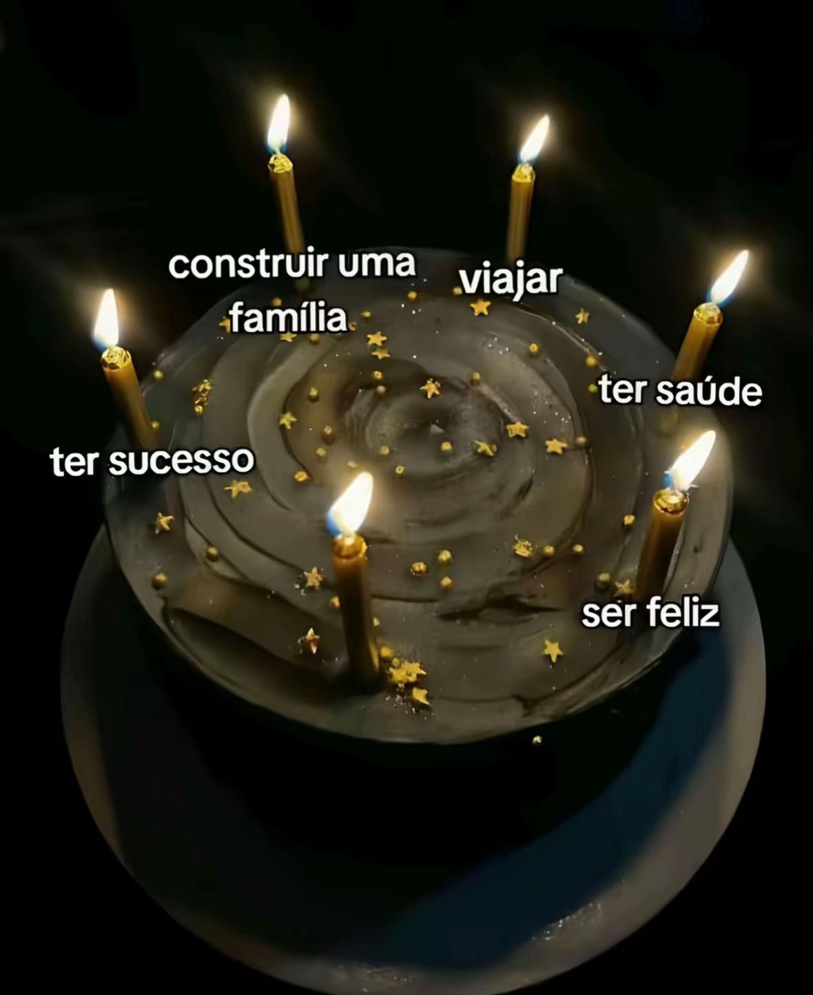 @Lari💕