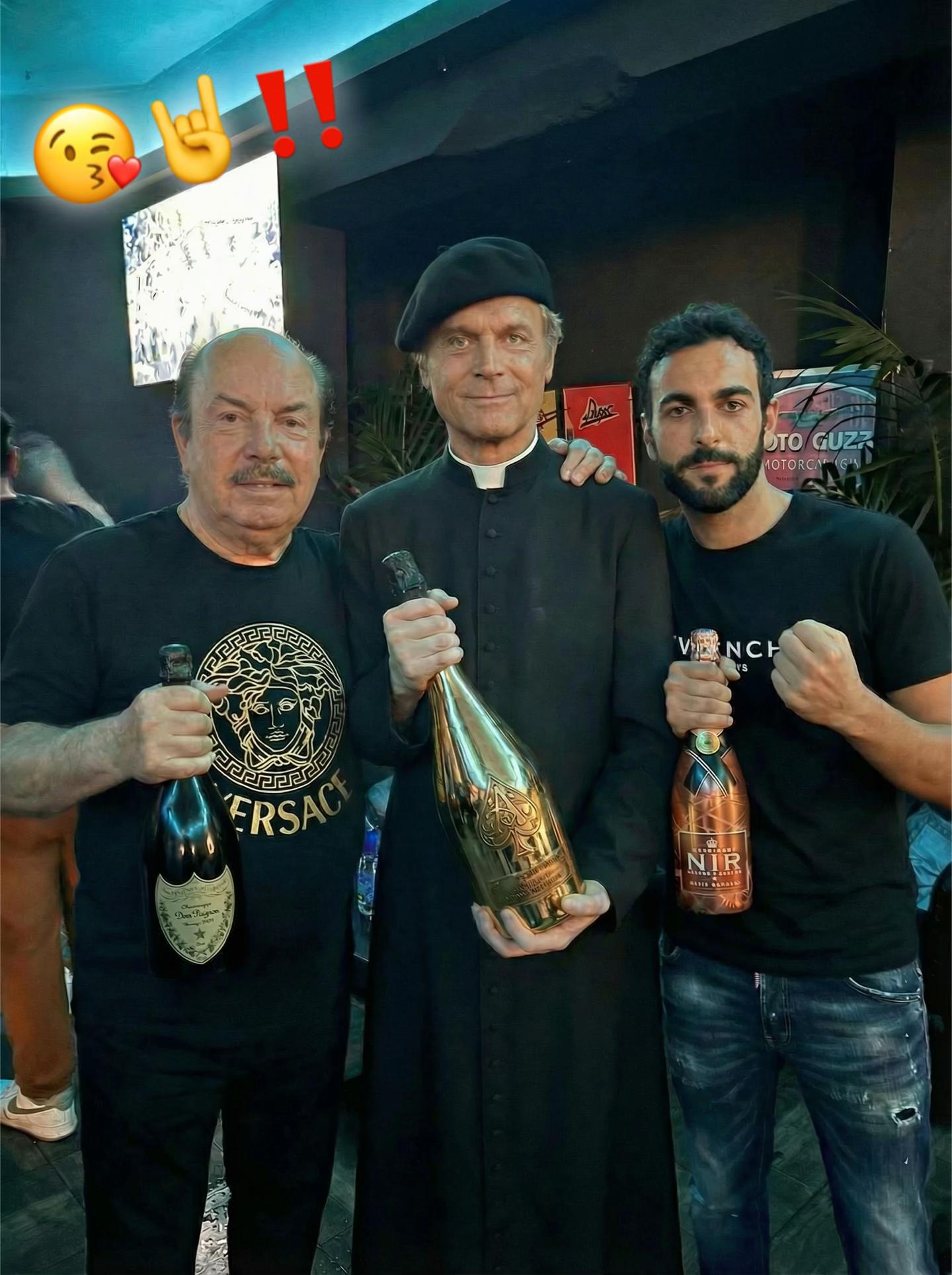 @𝑭𝑺𝟴𝟵𝟭𝟮𝟯🇧🇷
