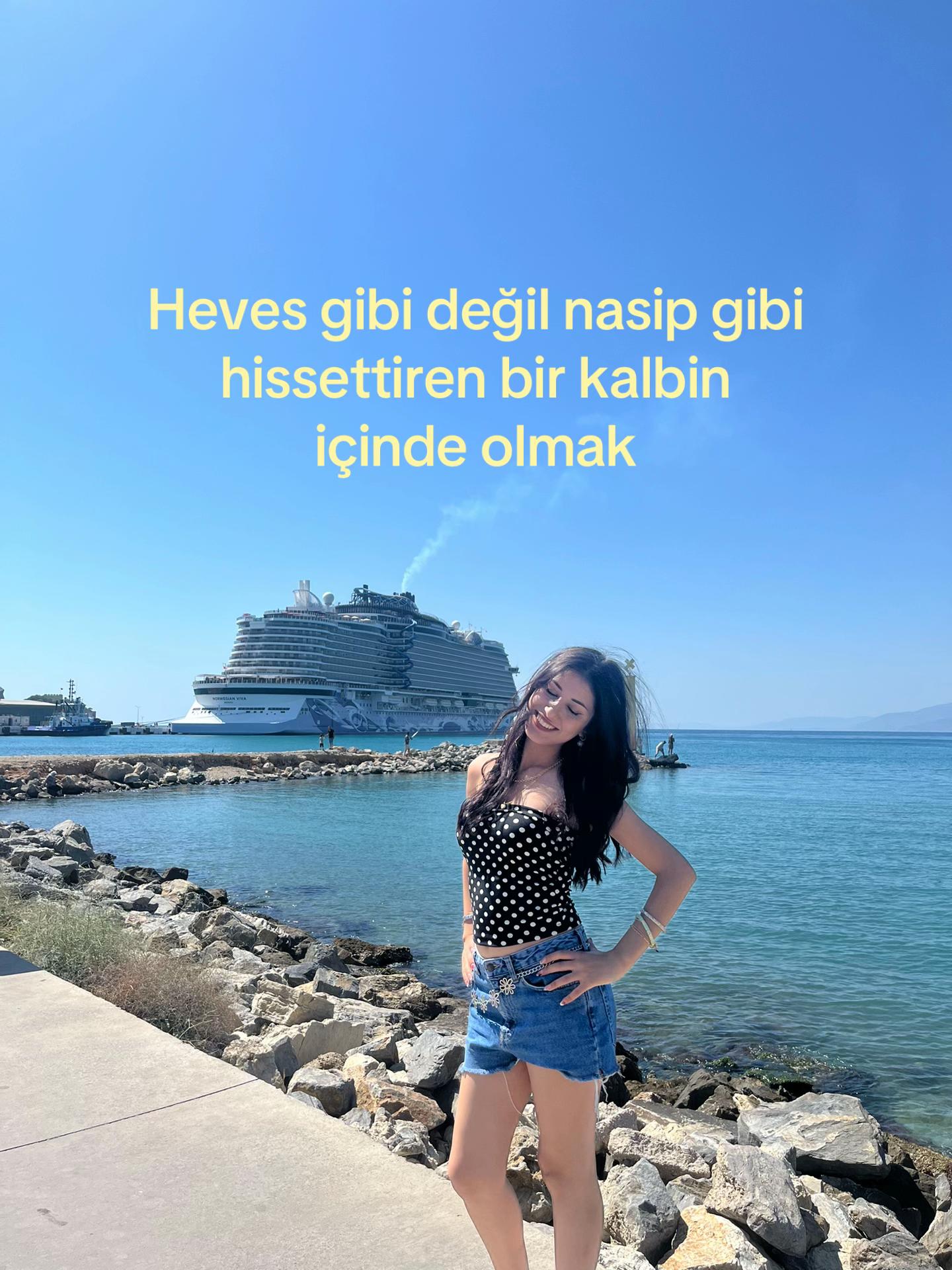 @Büş🍁