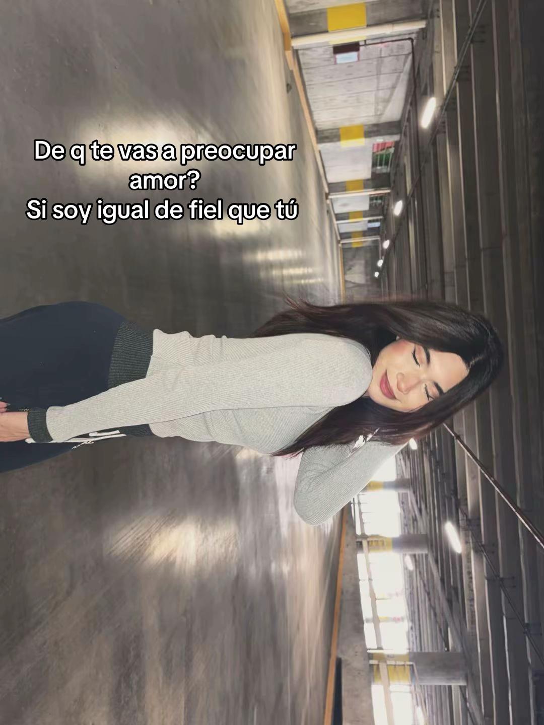 @Perlita🌙
