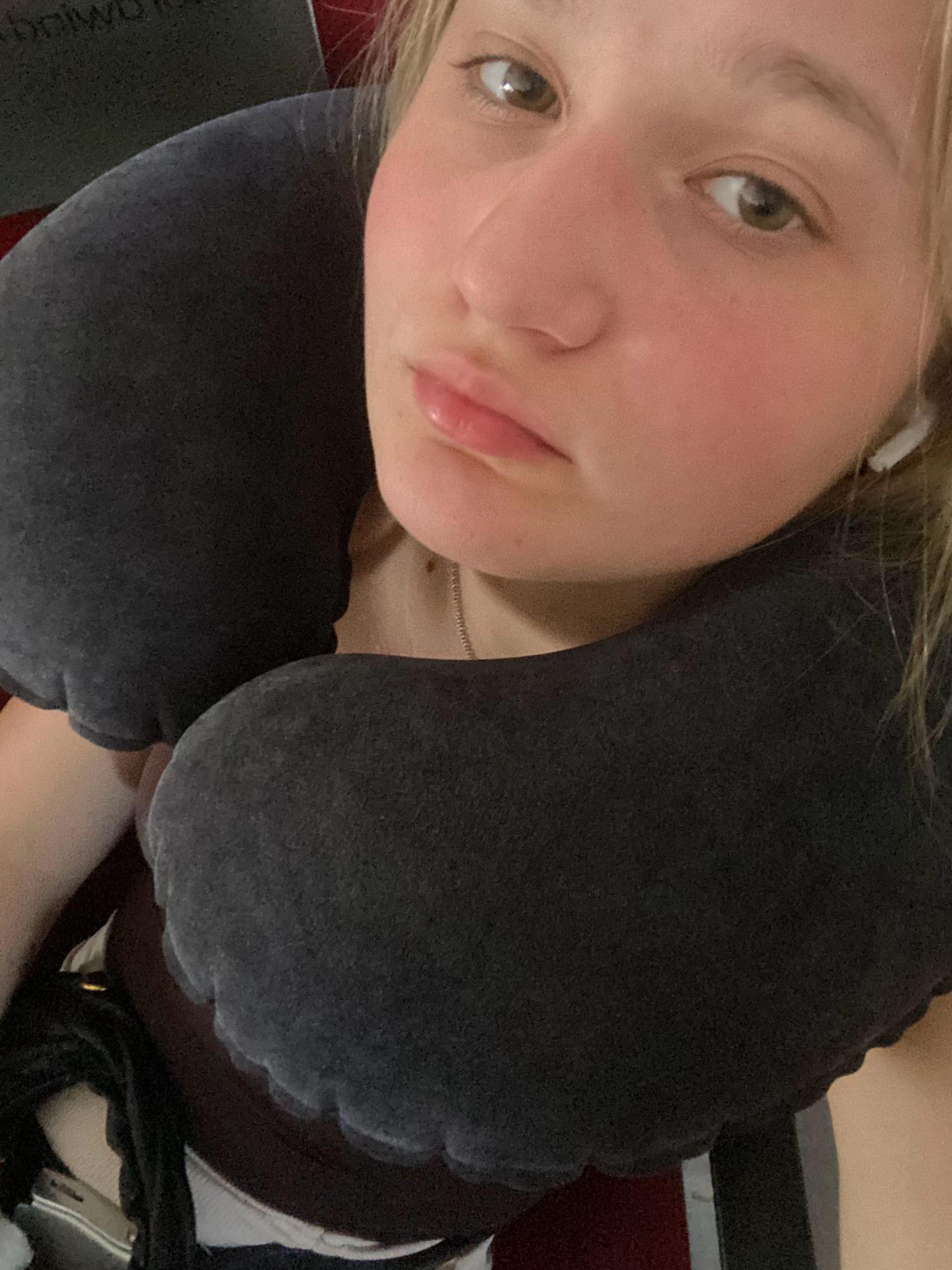 @вика