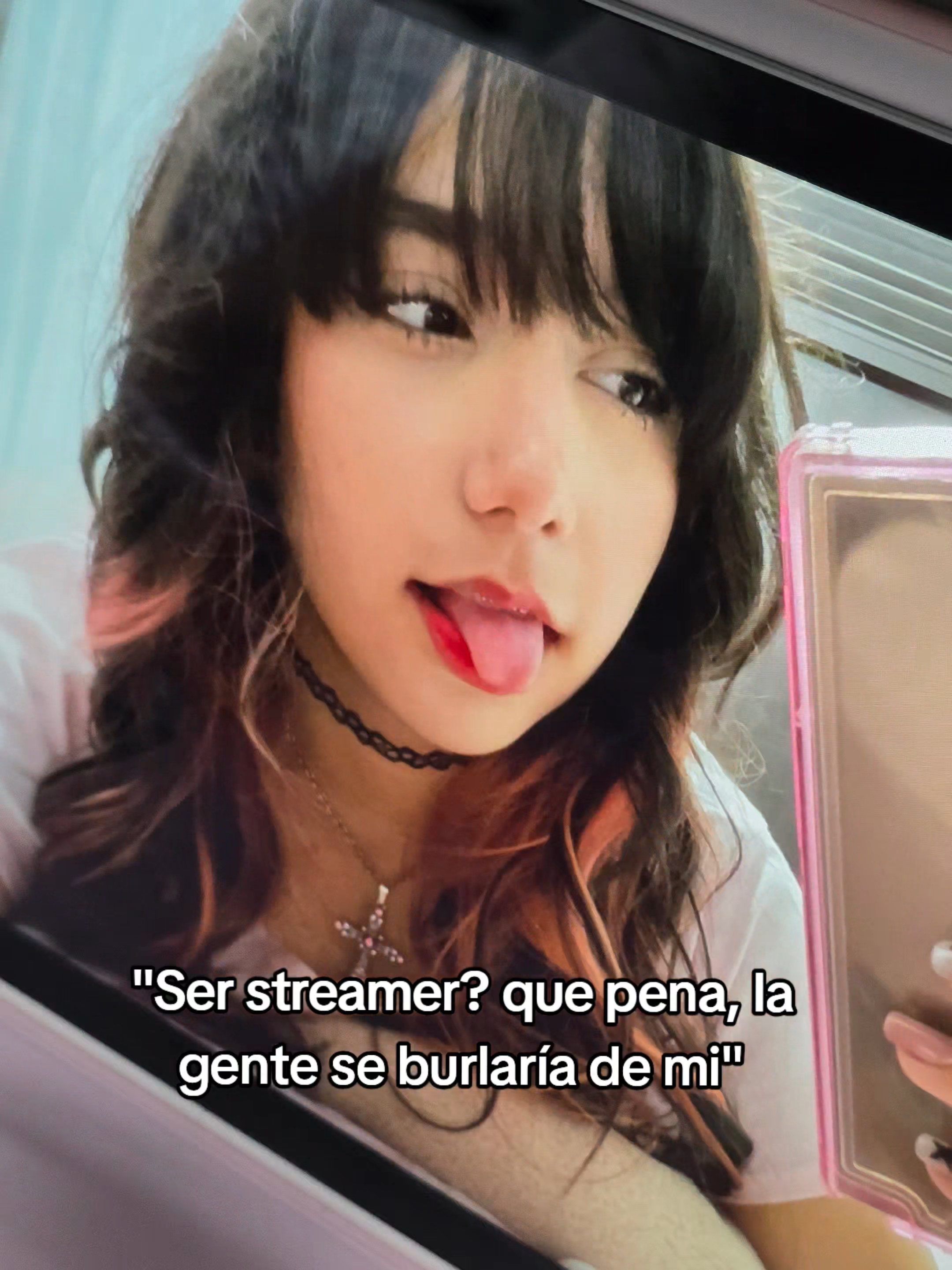 @It's Axi