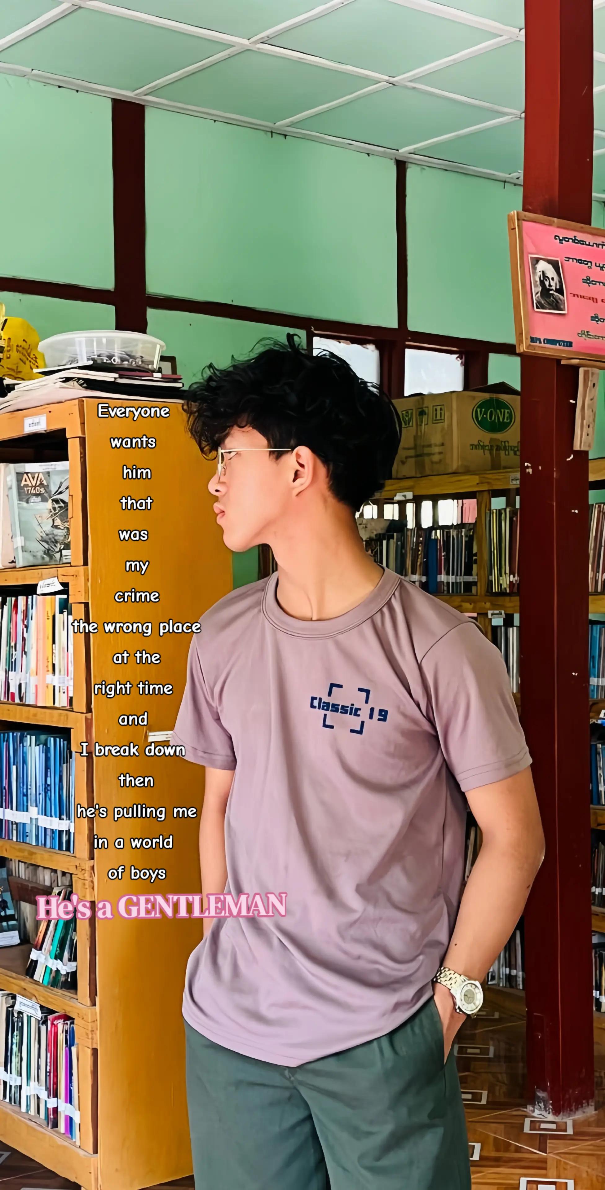 @Phoo 𒉭