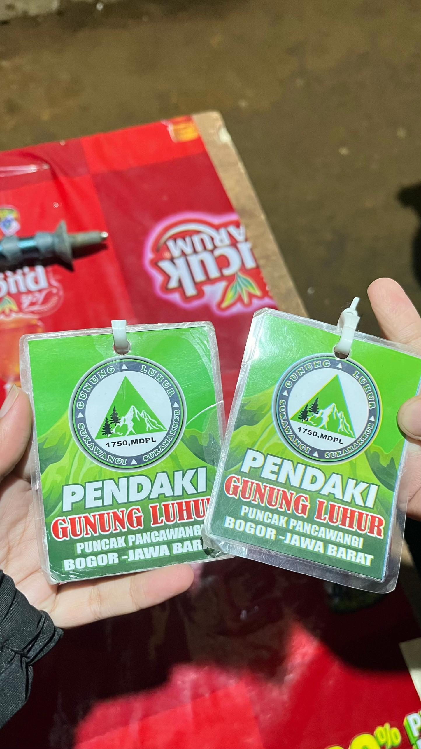 @hi, ini denisa