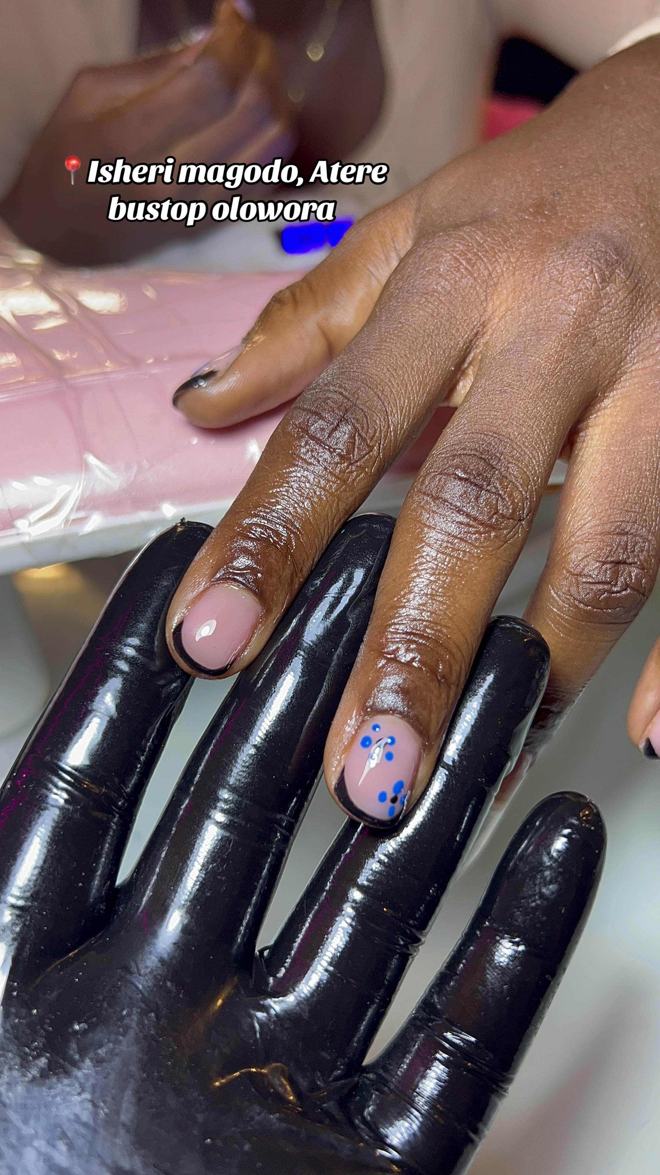 @NAIL TECH IN MAGODO/LAGOS💅🌸