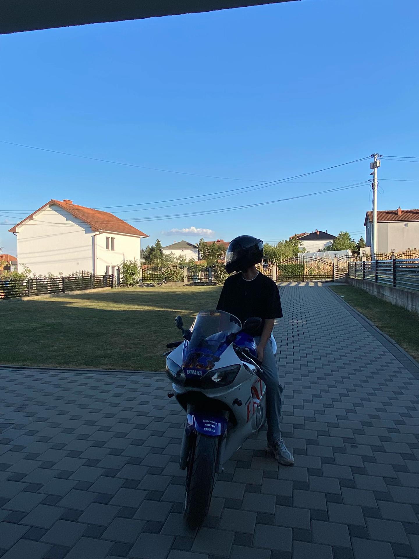 @enver_kukaj01