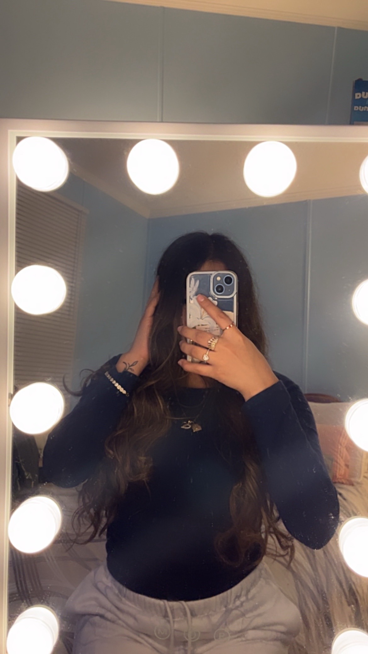 @&pound;mi1yy