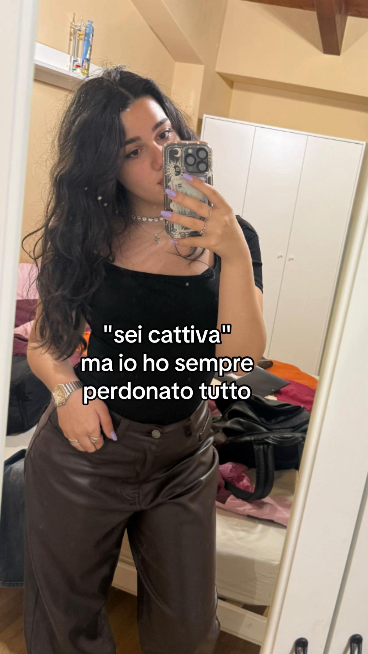 @nen&egrave;🍒