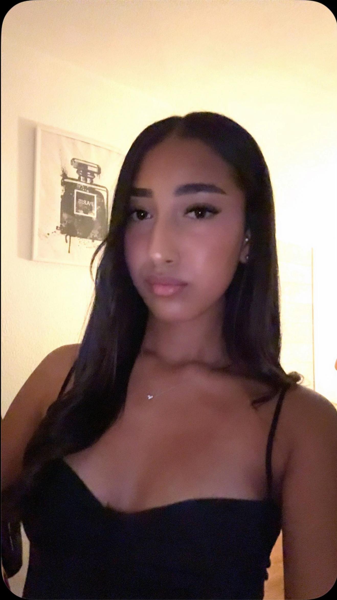 @S O F I A 🍸🐈&zwj;⬛