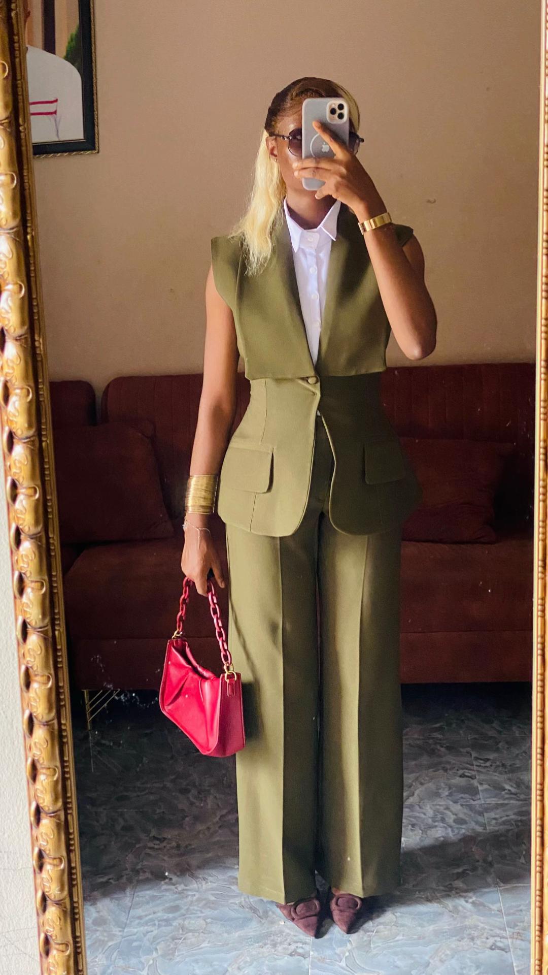 @Mara’s Fashion 🧵✂️