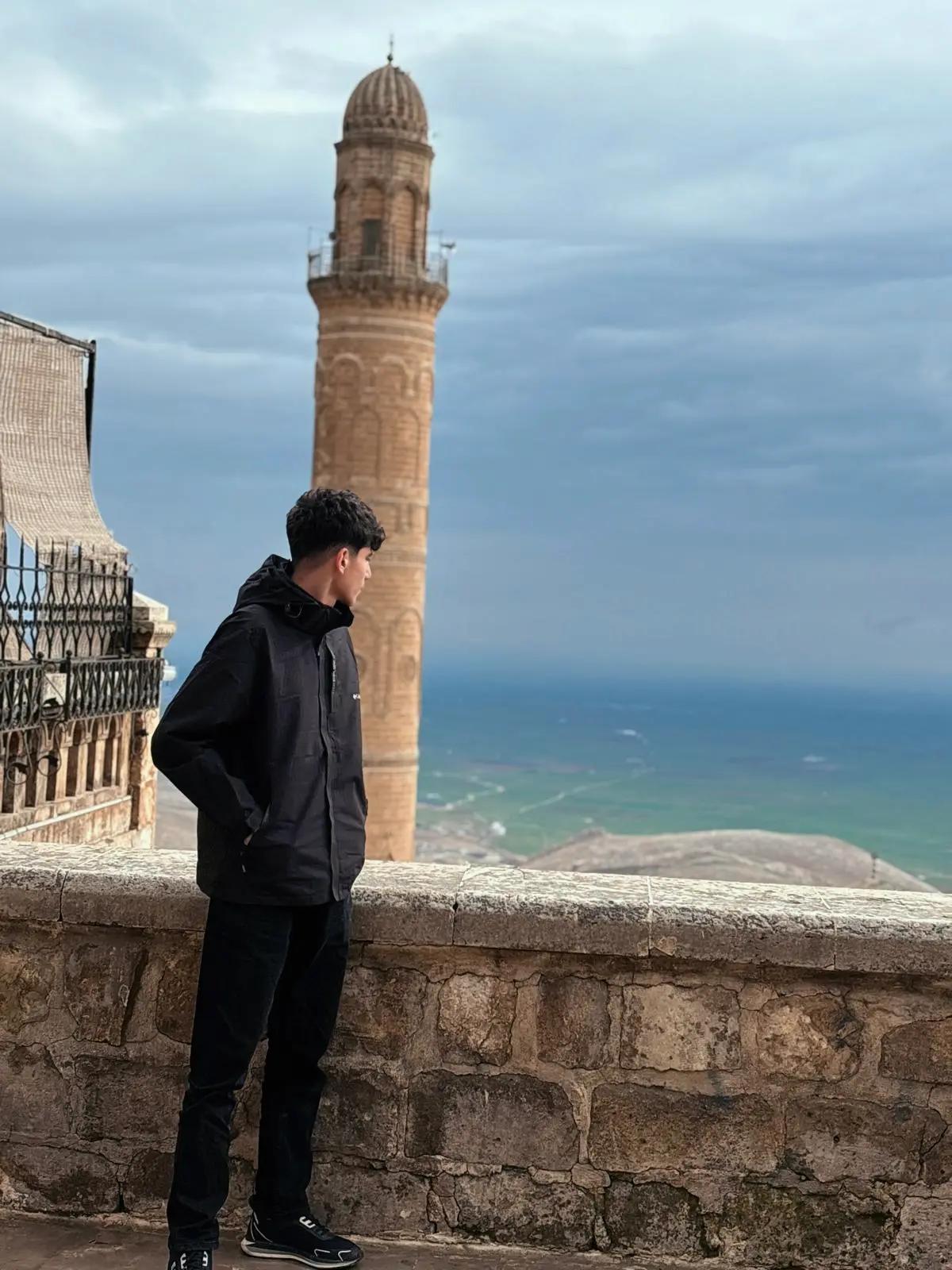 @HÜSEYİN