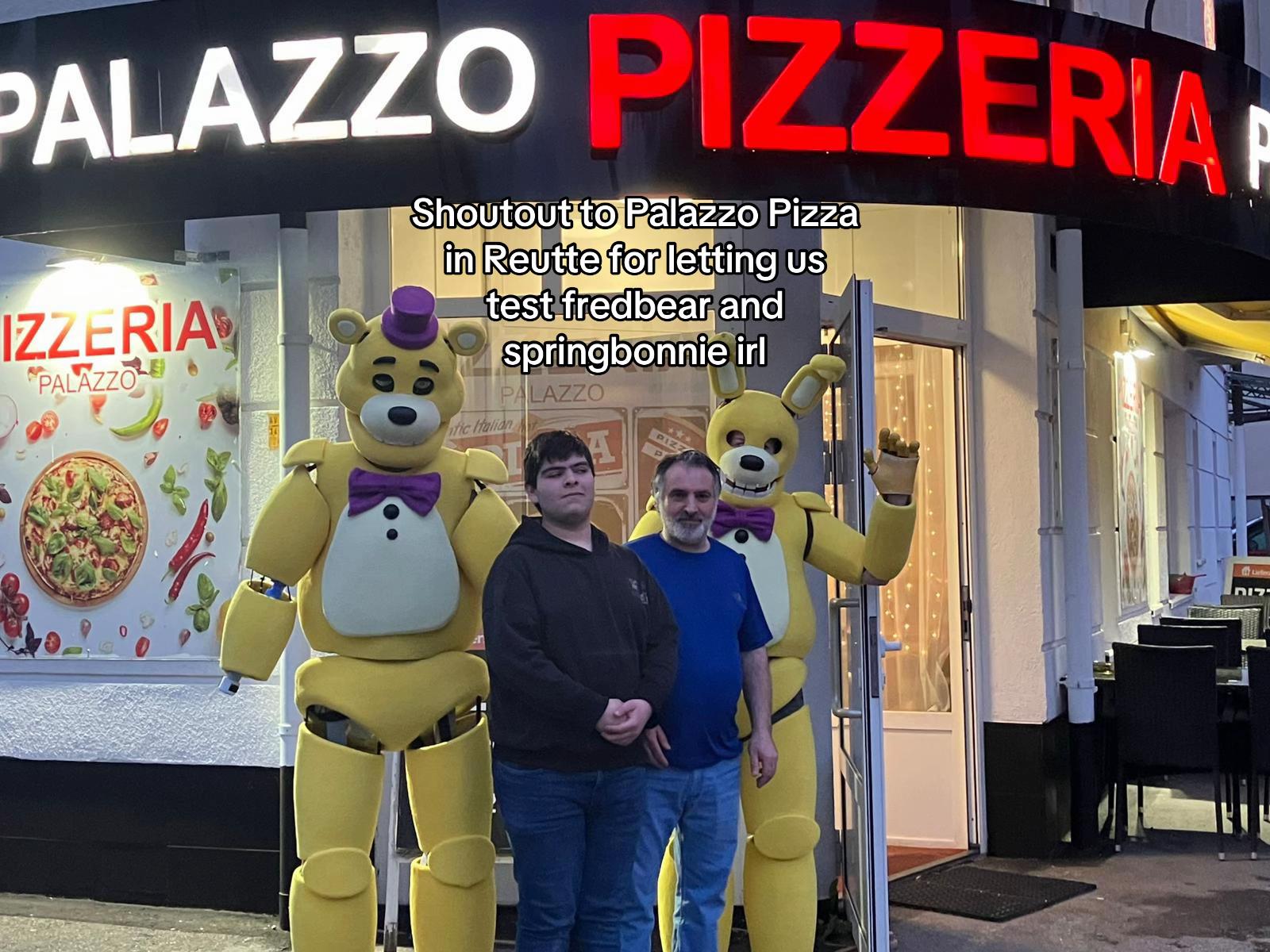 @Simon's Animatronics