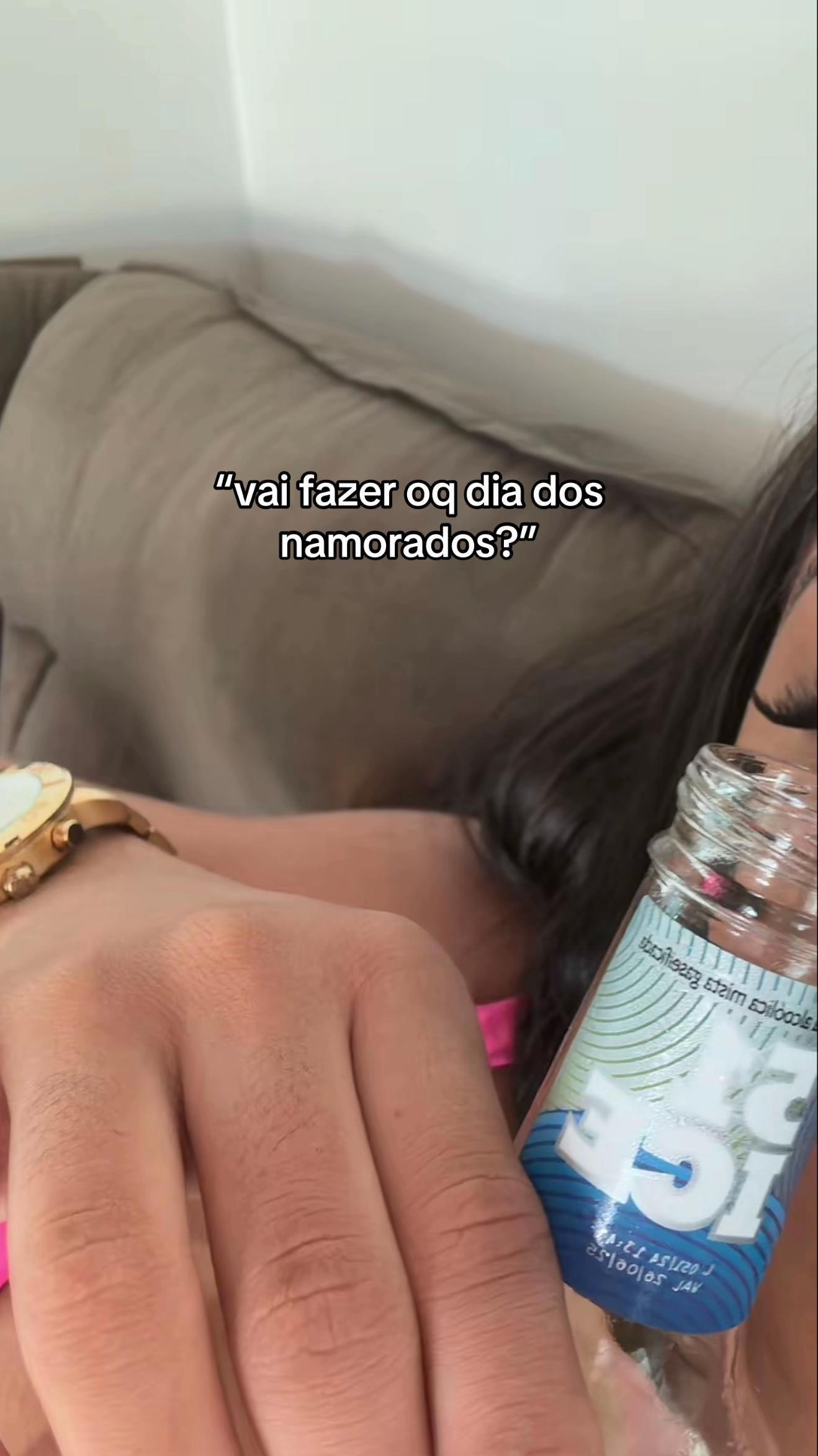 @thainaaofc_
