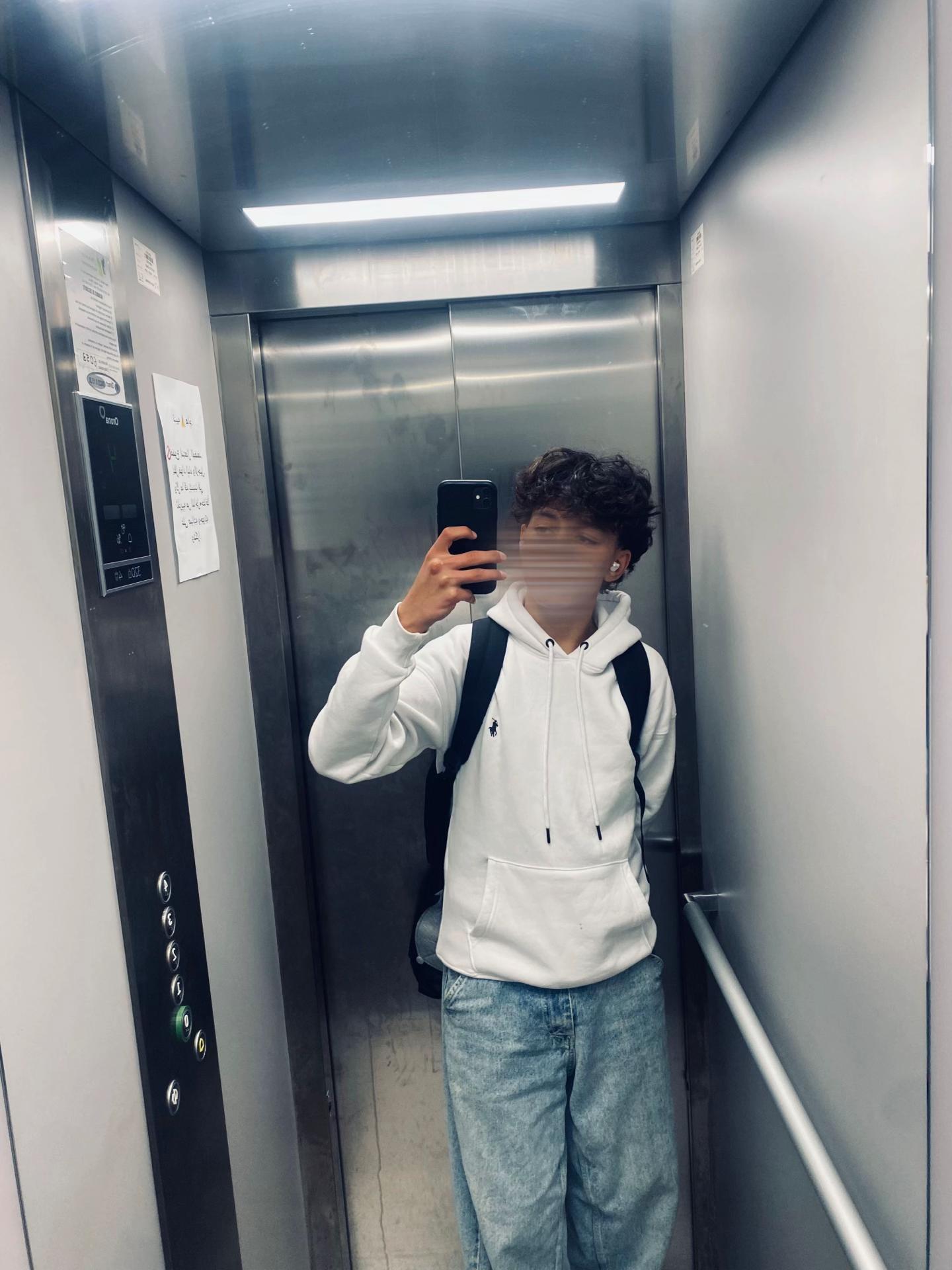 @𒉭