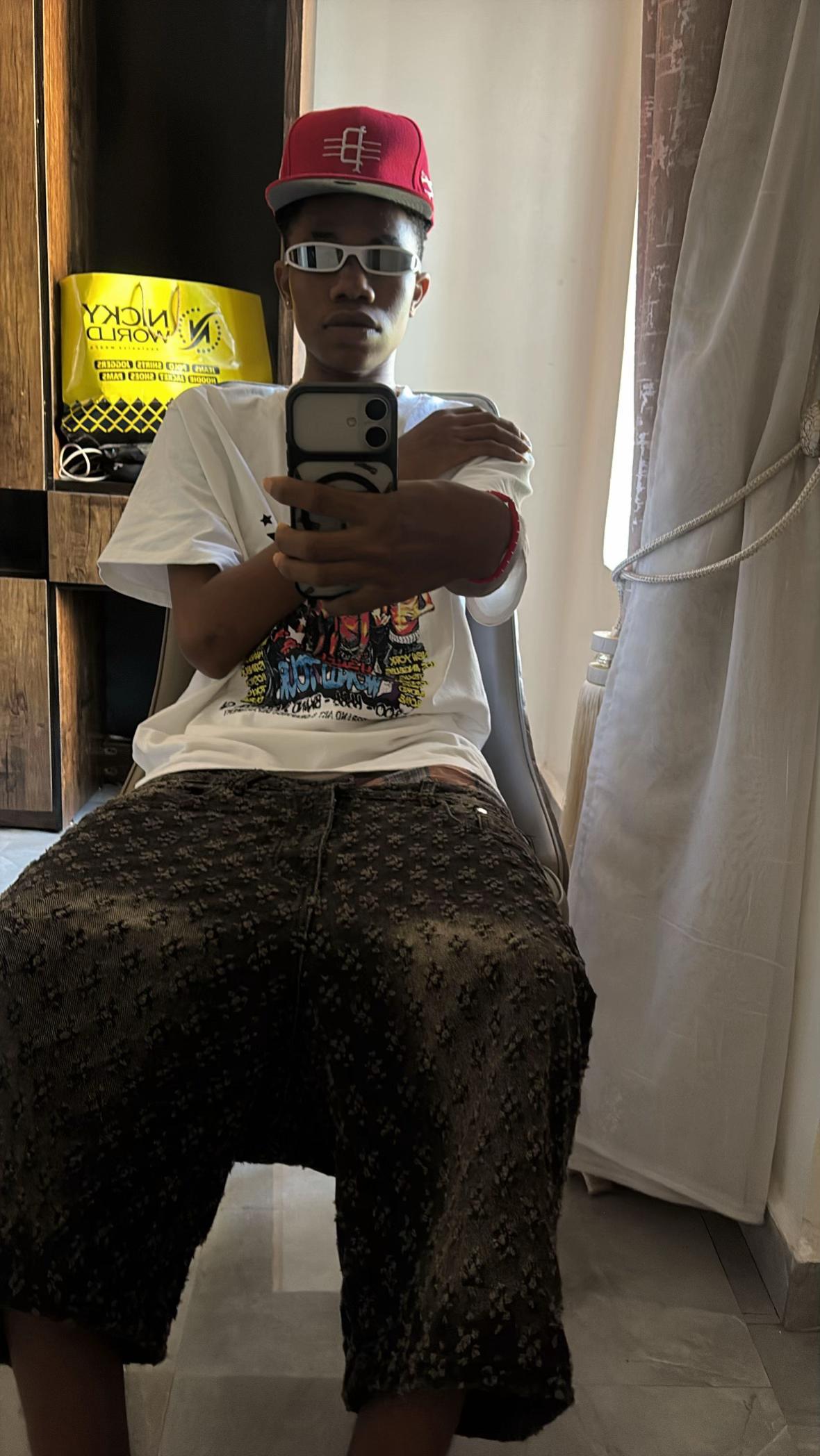 @Xẽñďẽř Ñățïøñ🤍🚀