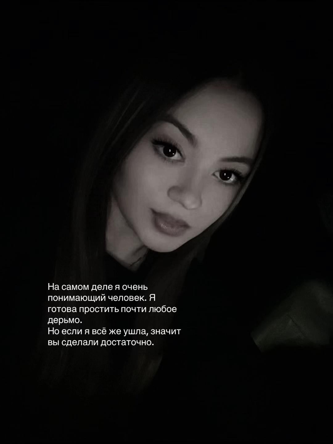 @𝐕.